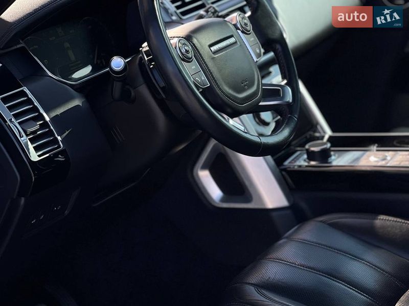 Внедорожник / Кроссовер Land Rover Range Rover 2016 в Киеве