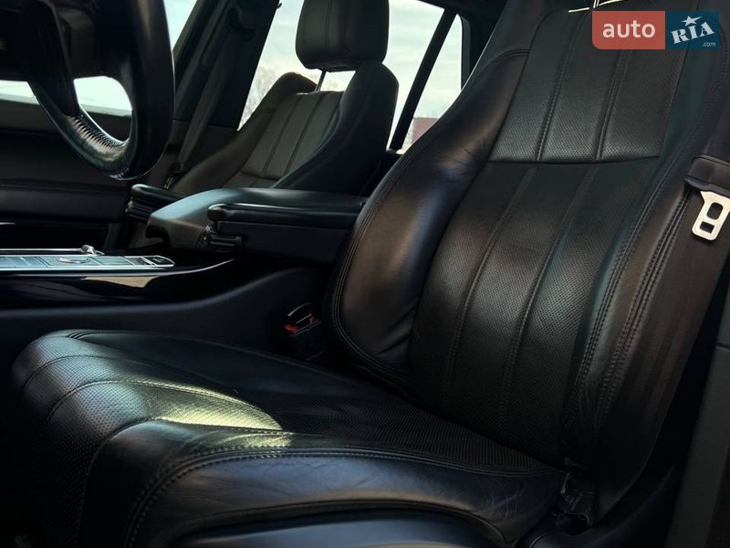 Внедорожник / Кроссовер Land Rover Range Rover 2016 в Киеве