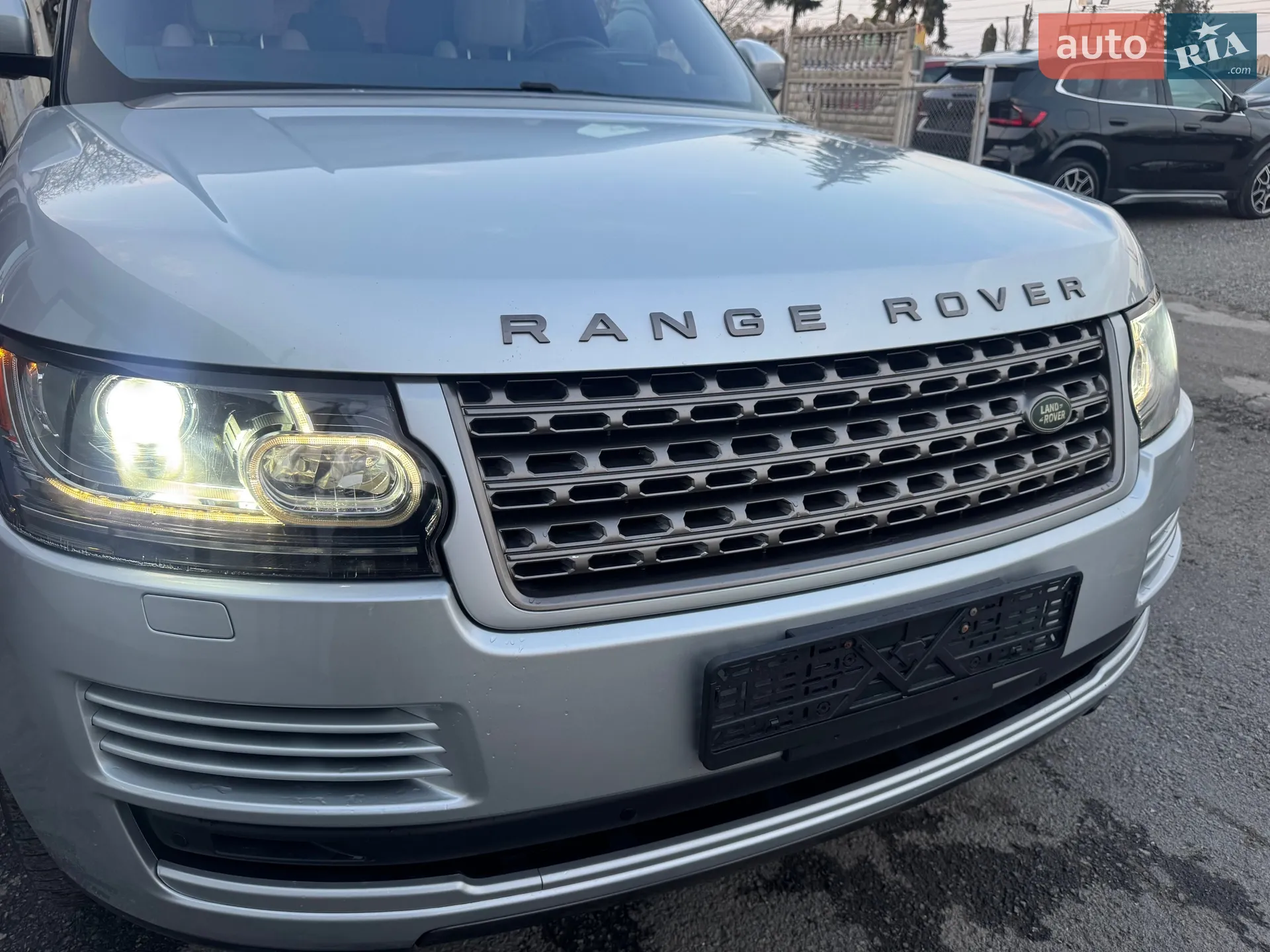 2017 Land Rover Range Rover - мініатюра 3