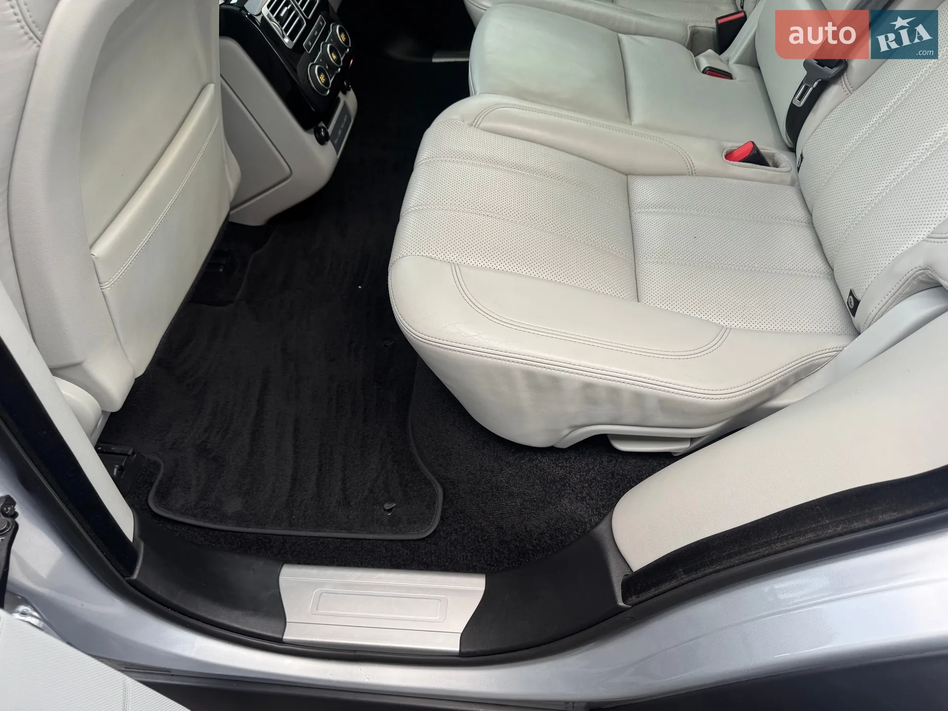 2017 Land Rover Range Rover - мініатюра 141