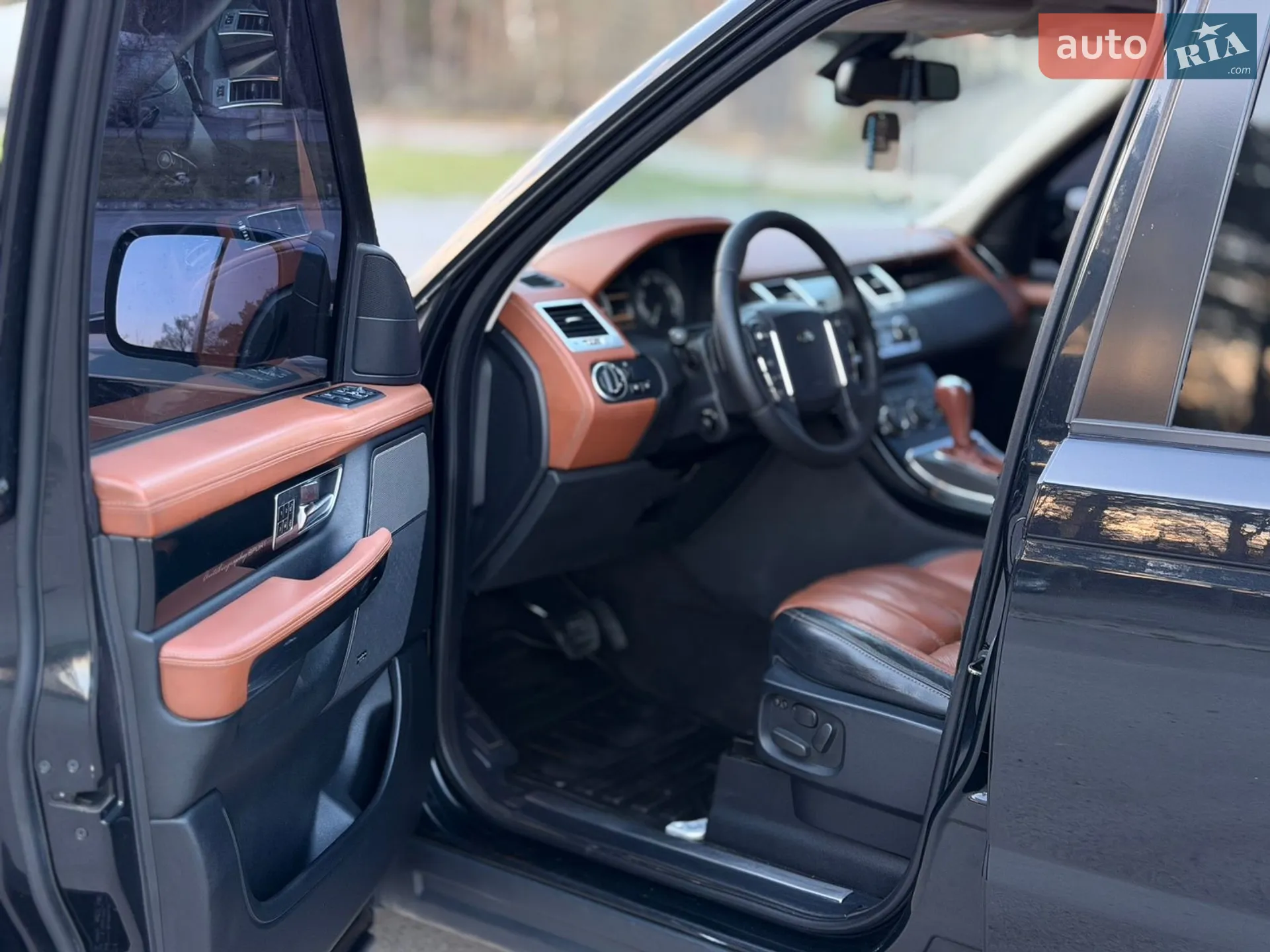 2011 Land Rover Range Rover - мініатюра 20