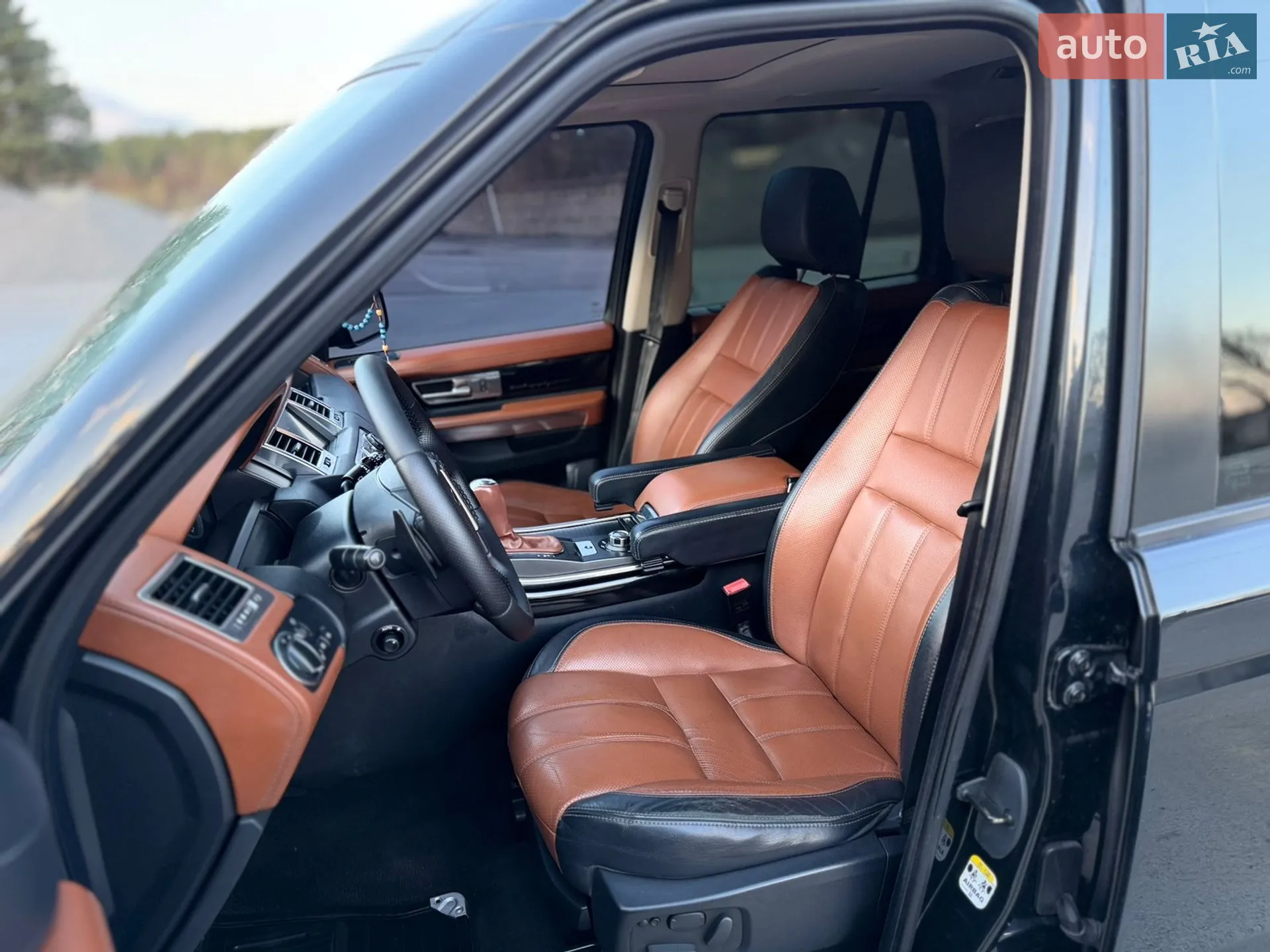 2011 Land Rover Range Rover - мініатюра 28