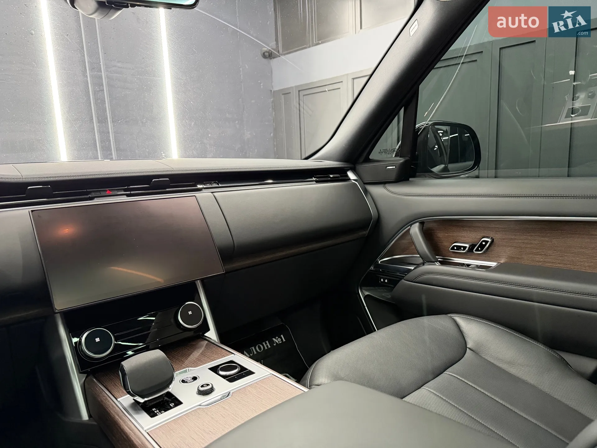 2023 Land Rover Range Rover - мініатюра 58