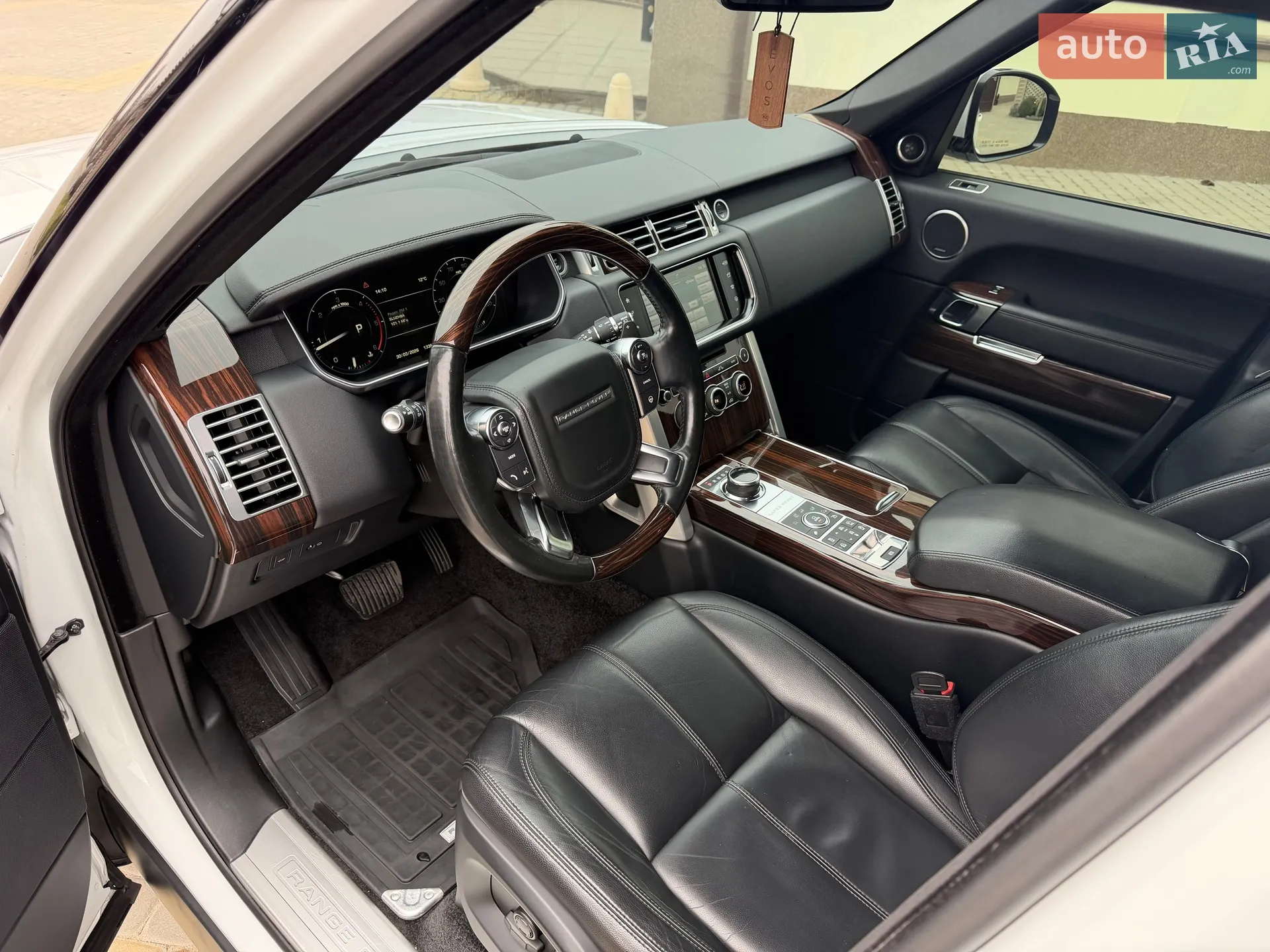 2016 Land Rover Range Rover - мініатюра 15