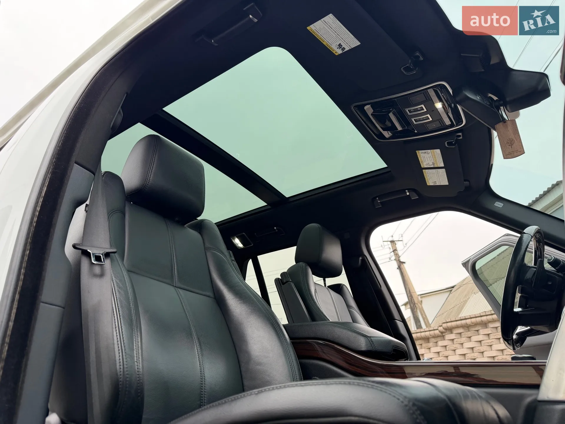 2016 Land Rover Range Rover - мініатюра 22