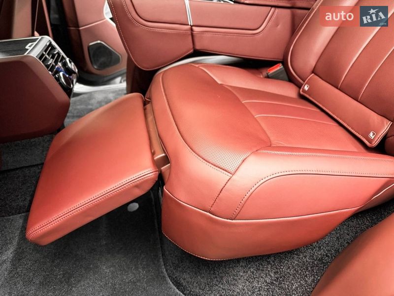 Внедорожник / Кроссовер Land Rover Range Rover 2025 в Киеве