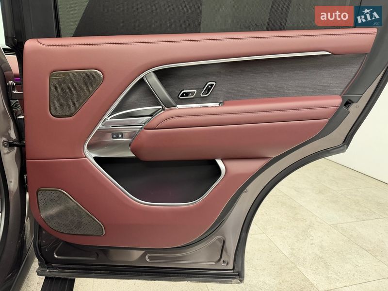 Внедорожник / Кроссовер Land Rover Range Rover 2025 в Киеве