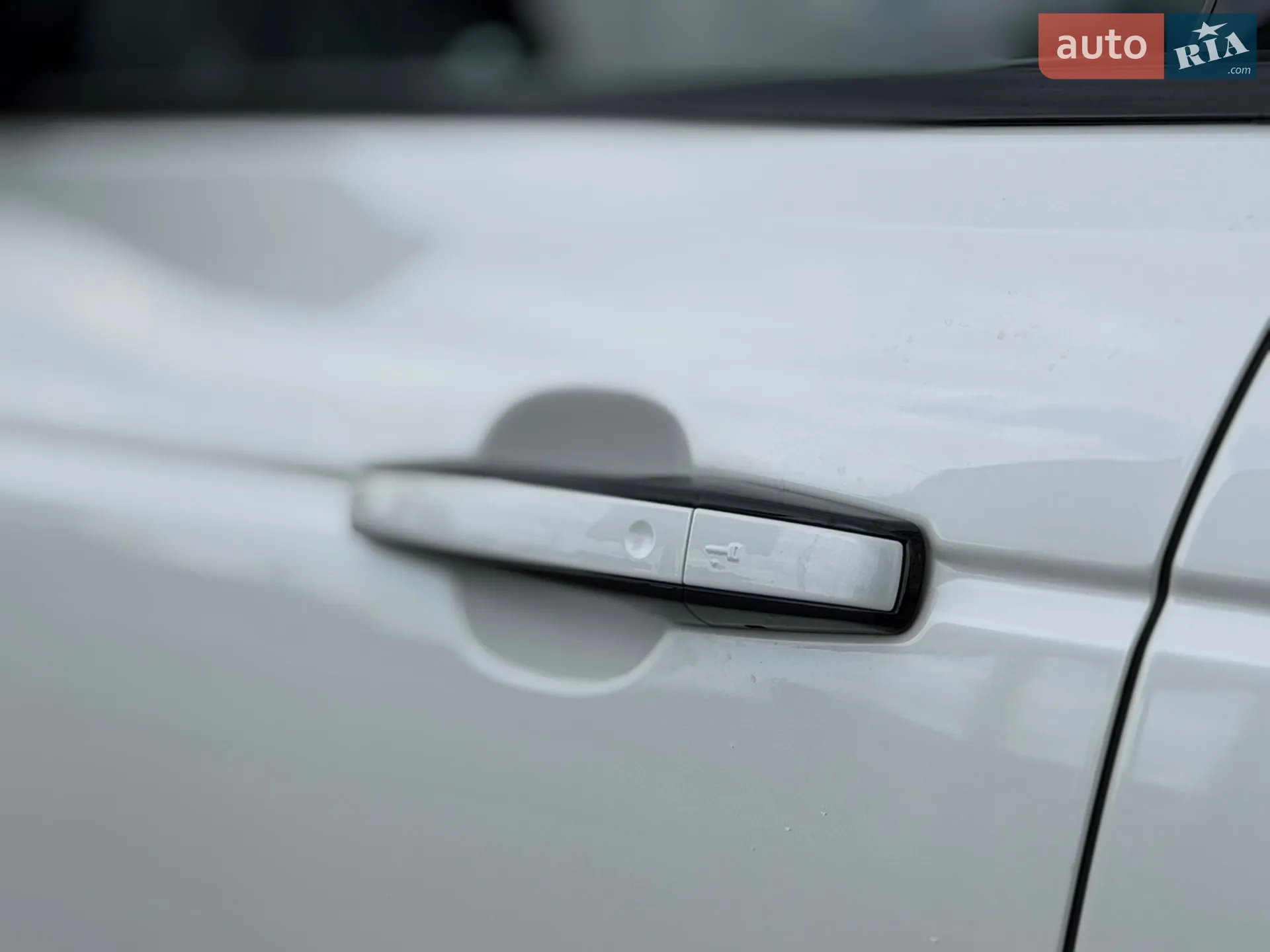 2016 Land Rover Range Rover - мініатюра 17