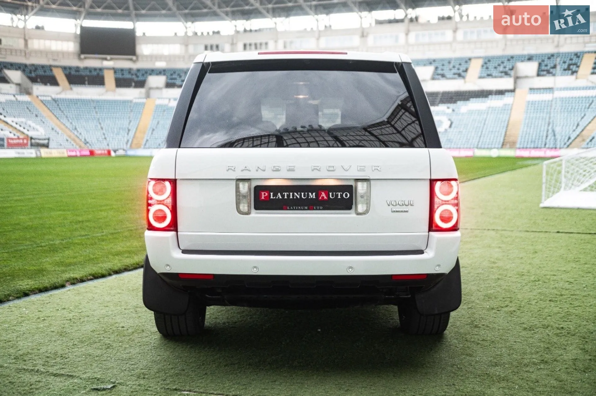 2011 Land Rover Range Rover - мініатюра 18