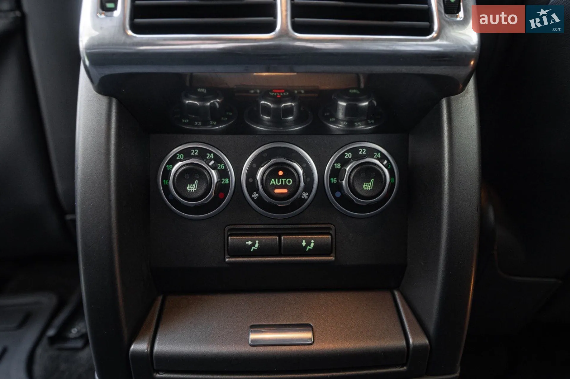 2011 Land Rover Range Rover - мініатюра 19