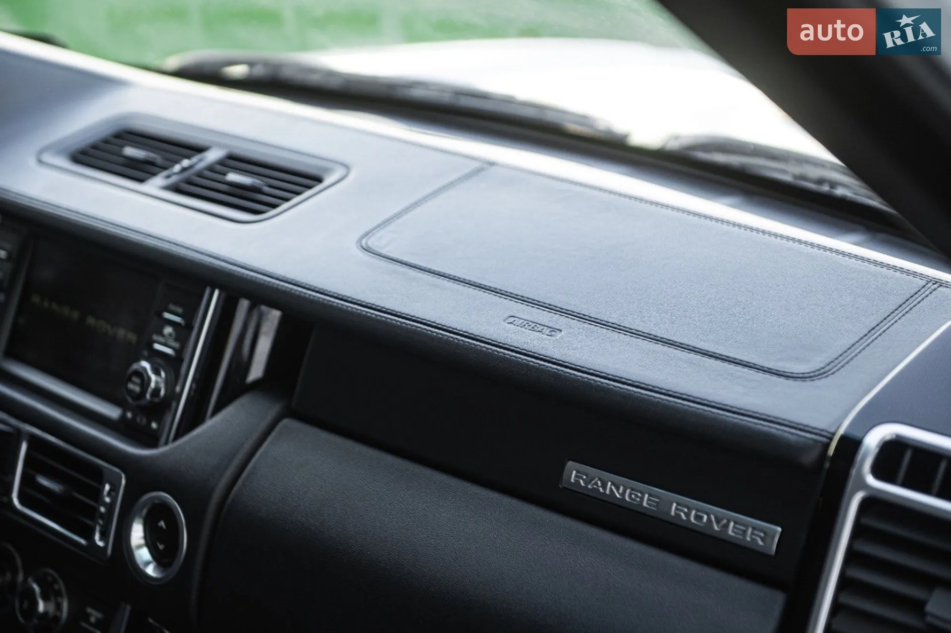2011 Land Rover Range Rover - мініатюра 52