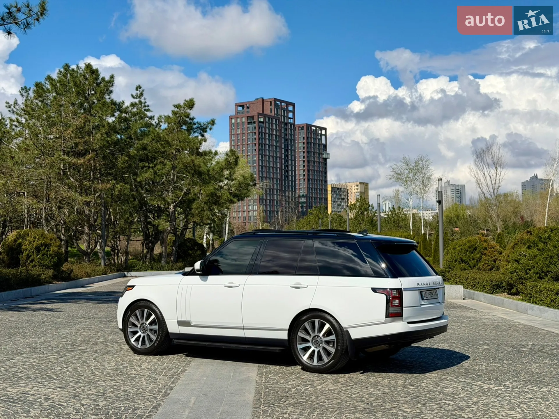 2015 Land Rover Range Rover - мініатюра 19