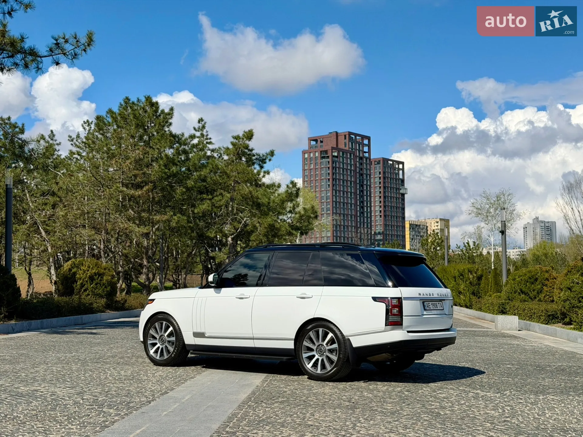 2015 Land Rover Range Rover - мініатюра 20