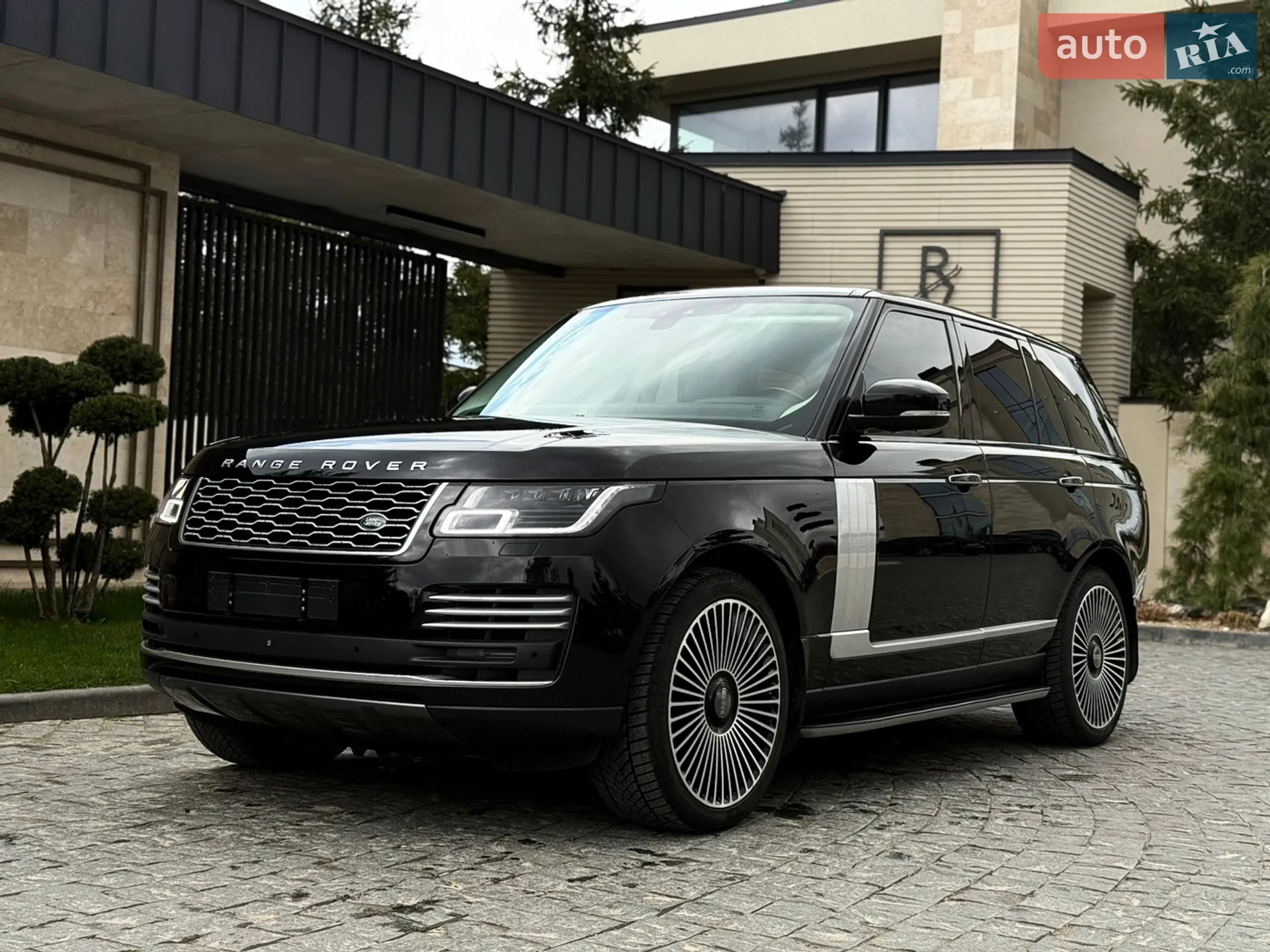 2018 Land Rover Range Rover - мініатюра 9