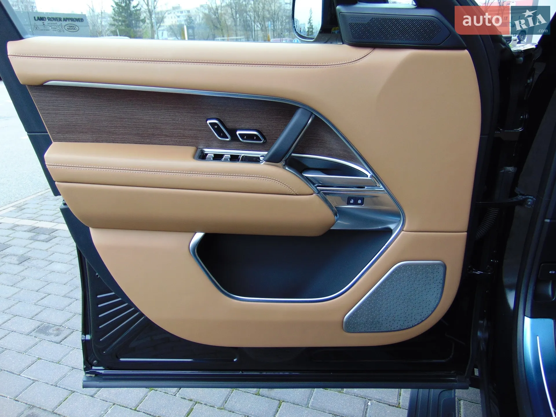 2025 Land Rover Range Rover - мініатюра 10
