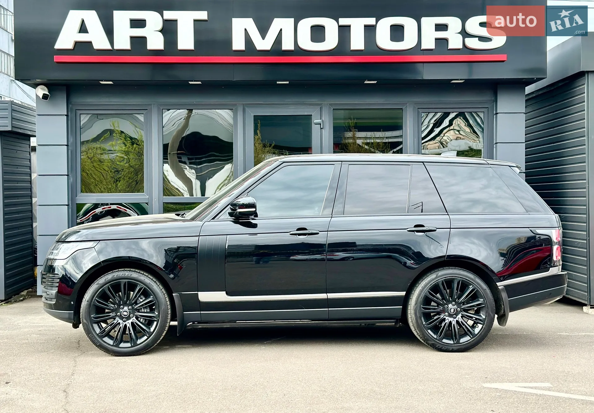 2018 Land Rover Range Rover - мініатюра 2