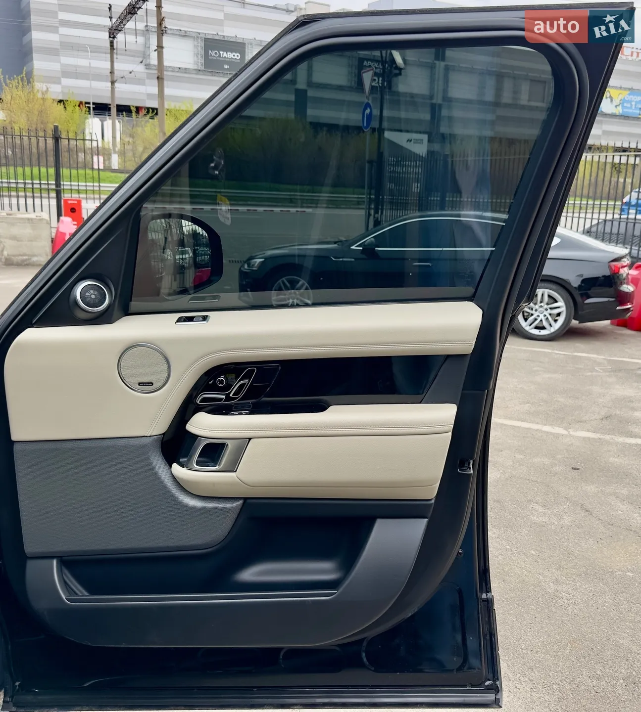 2018 Land Rover Range Rover - мініатюра 45