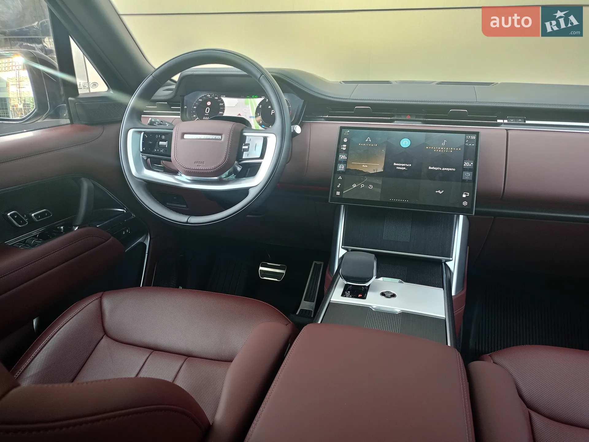 2025 Land Rover Range Rover - мініатюра 22