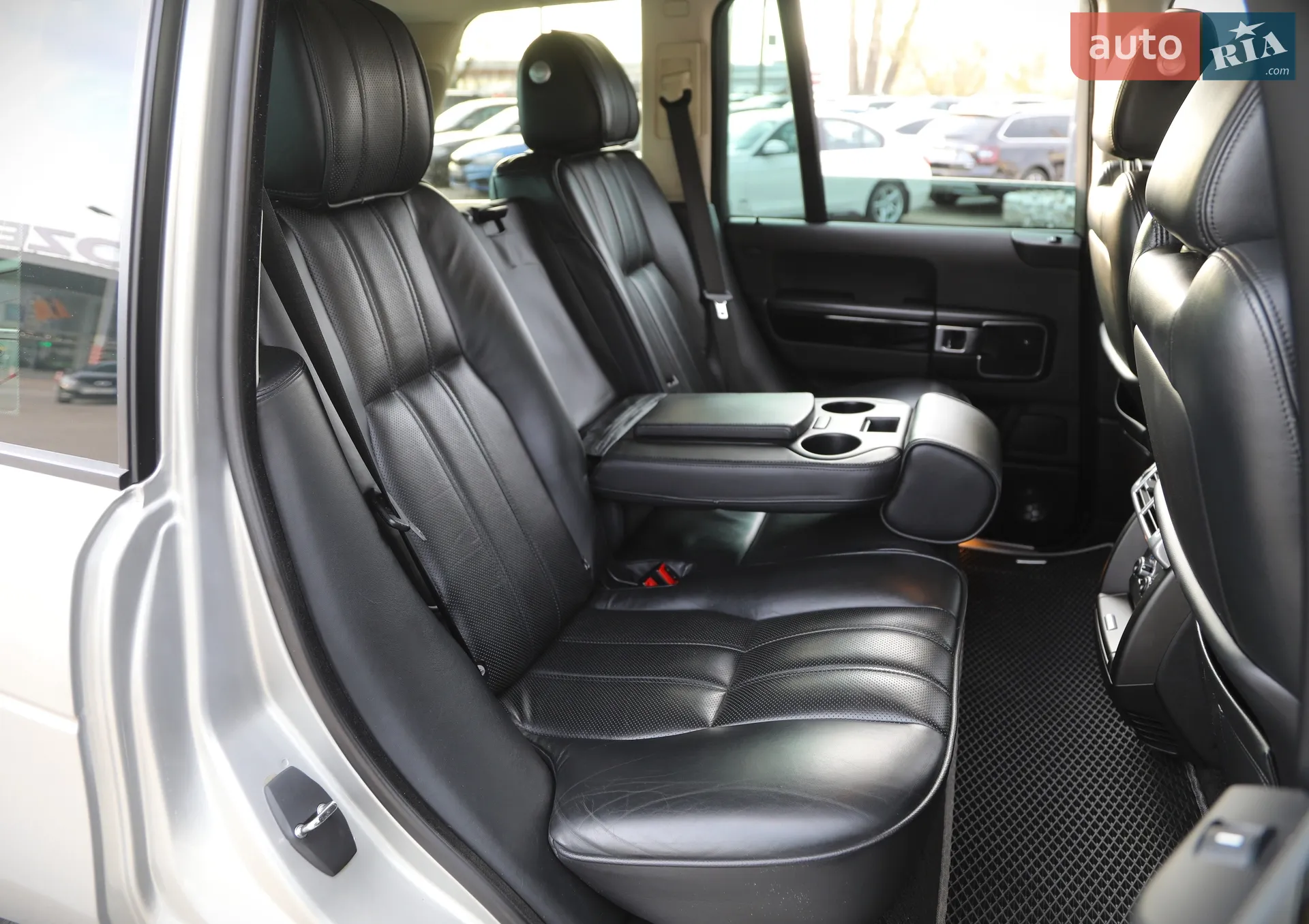2011 Land Rover Range Rover - мініатюра 13