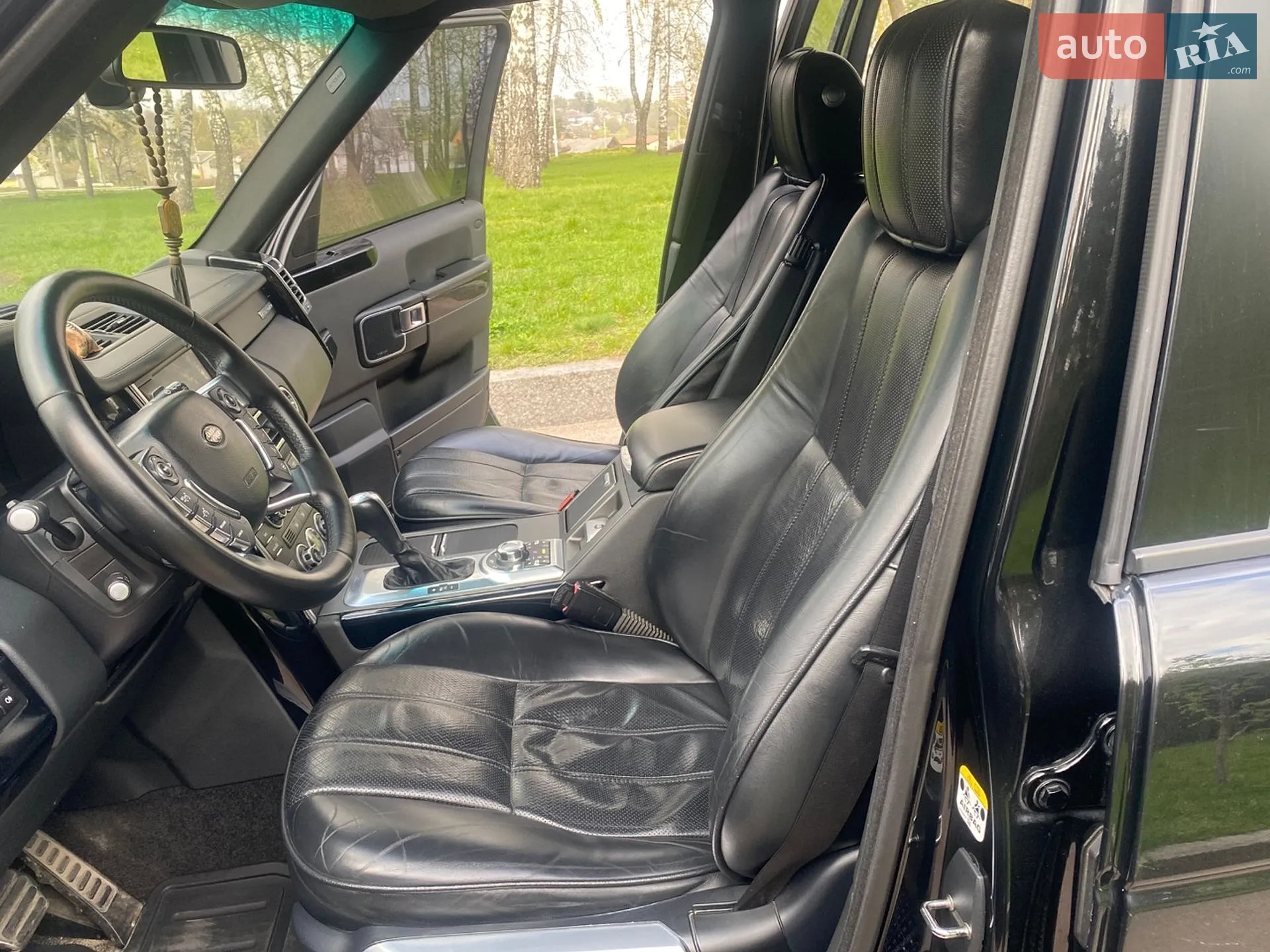 2010 Land Rover Range Rover - мініатюра 37