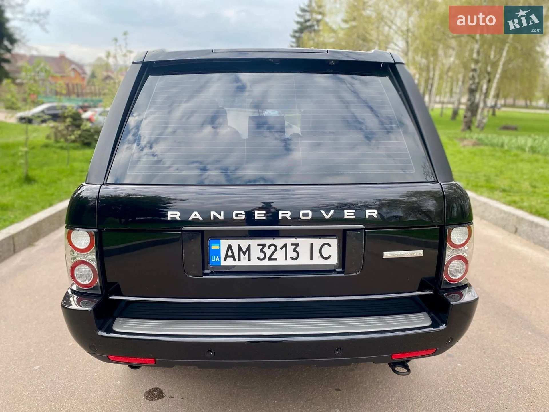 2010 Land Rover Range Rover - мініатюра 23