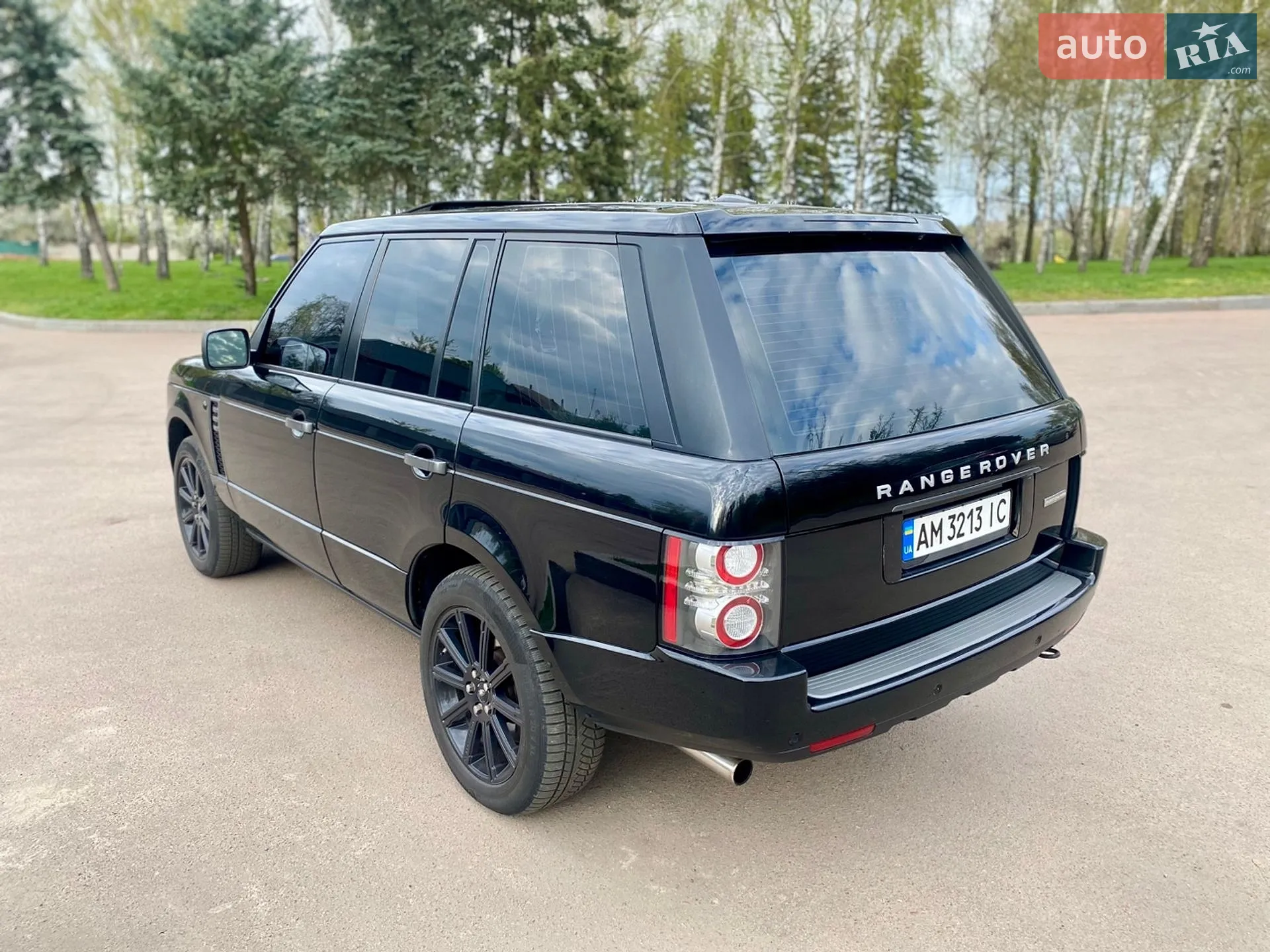 2010 Land Rover Range Rover - мініатюра 21