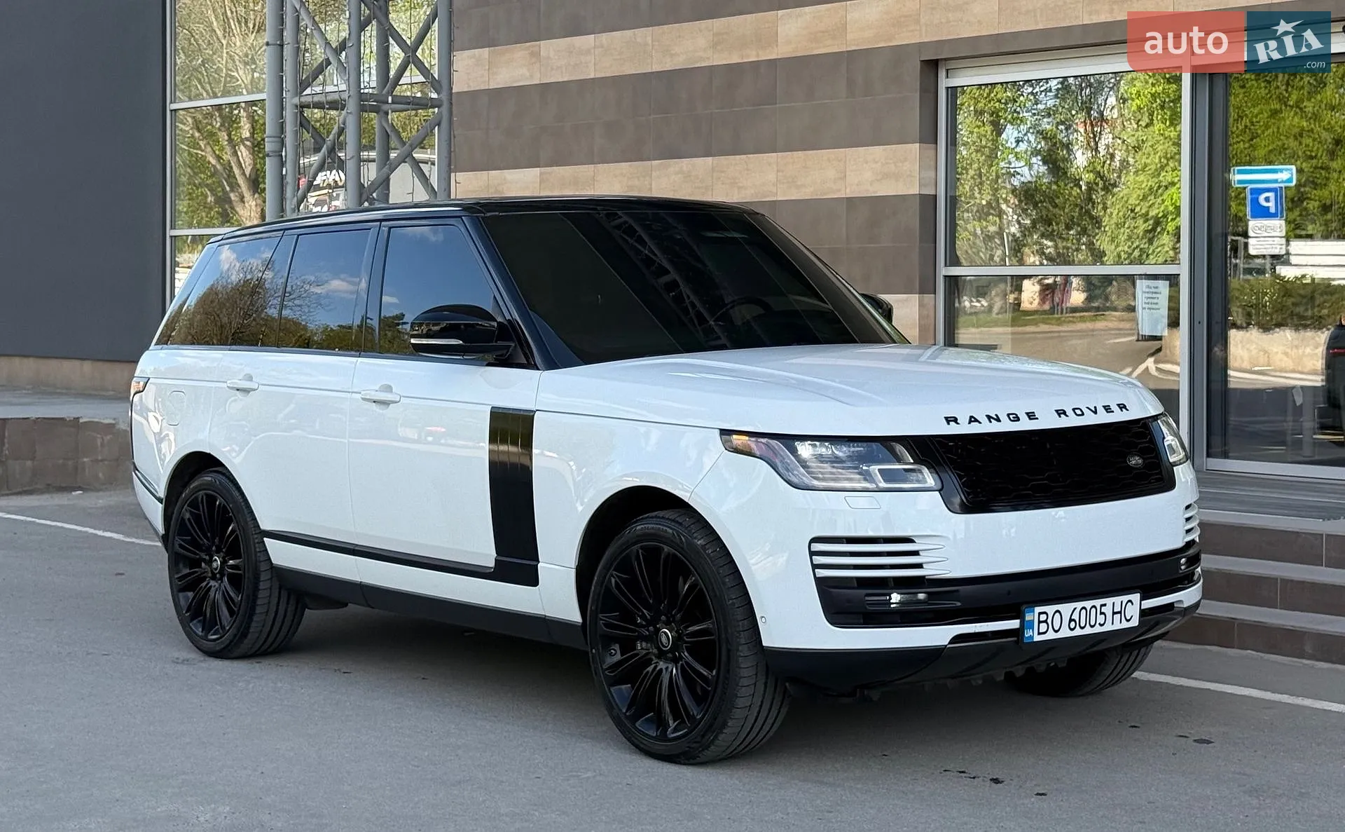 2018 Land Rover Range Rover - мініатюра 15