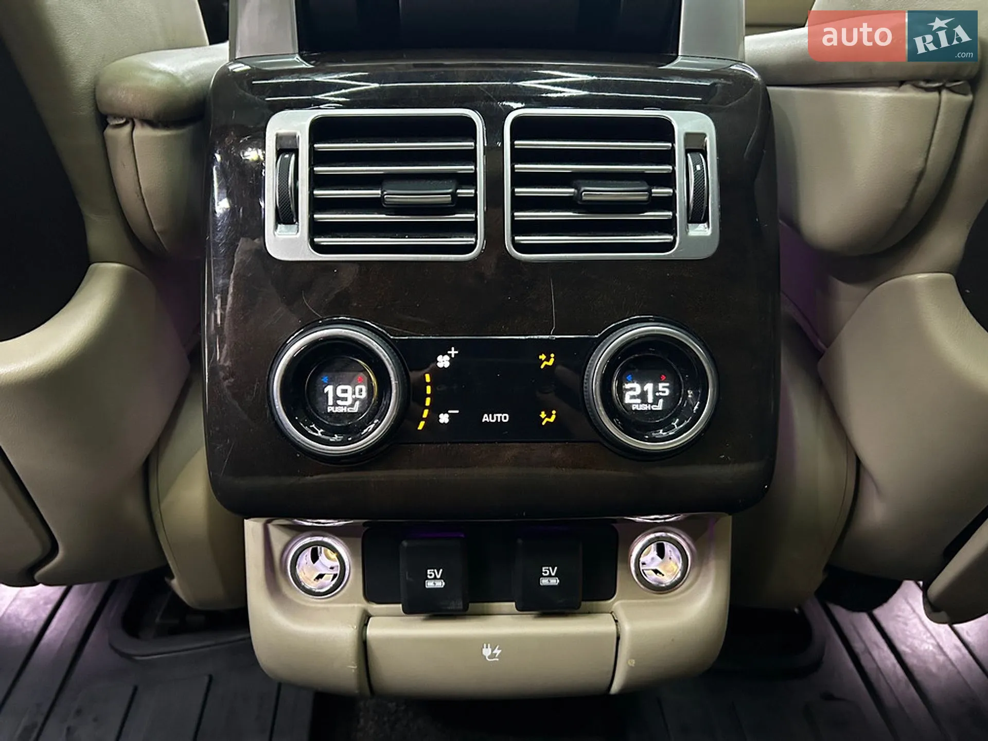 2017 Land Rover Range Rover - мініатюра 29