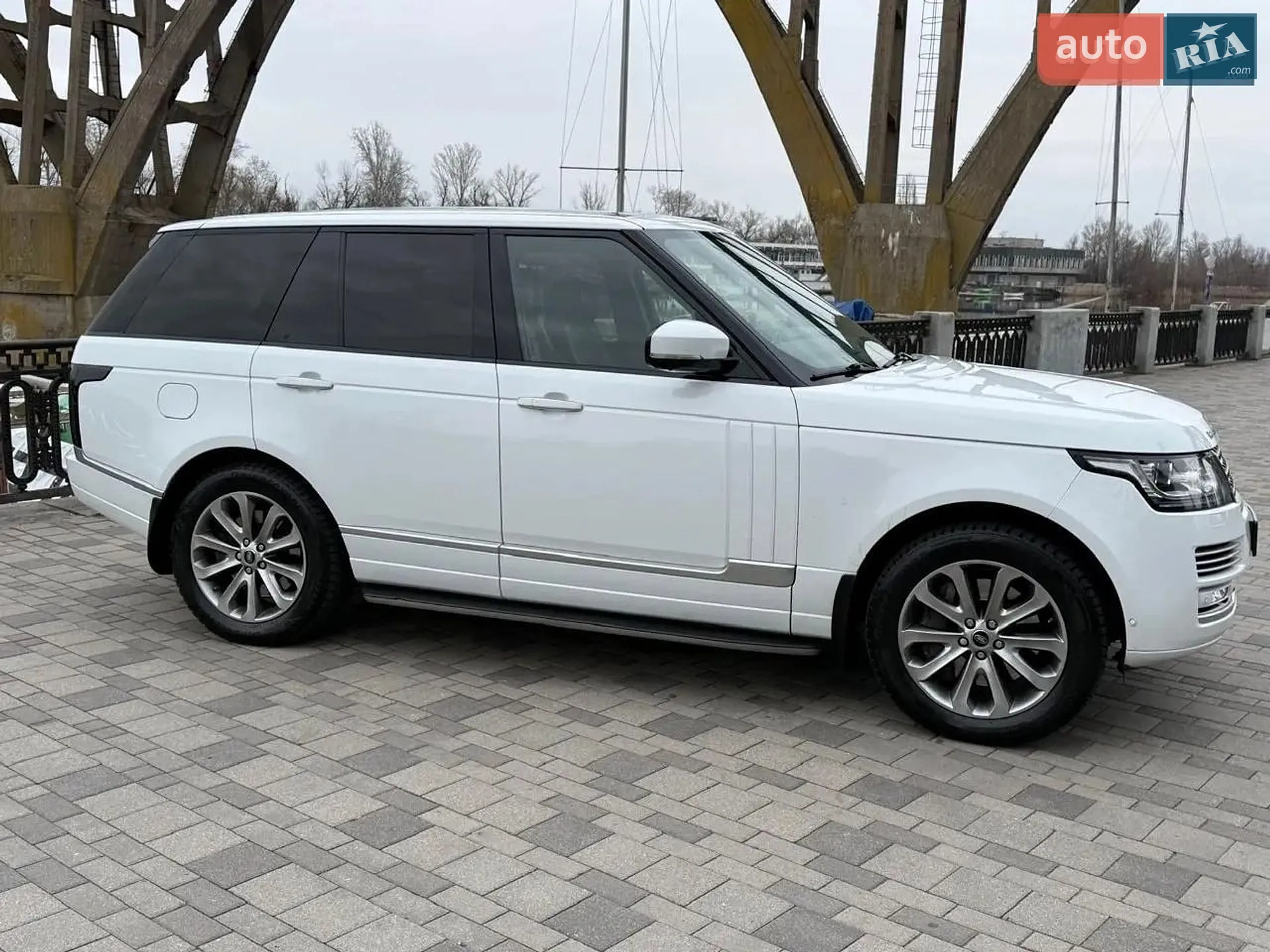 2013 Land Rover Range Rover - мініатюра 2