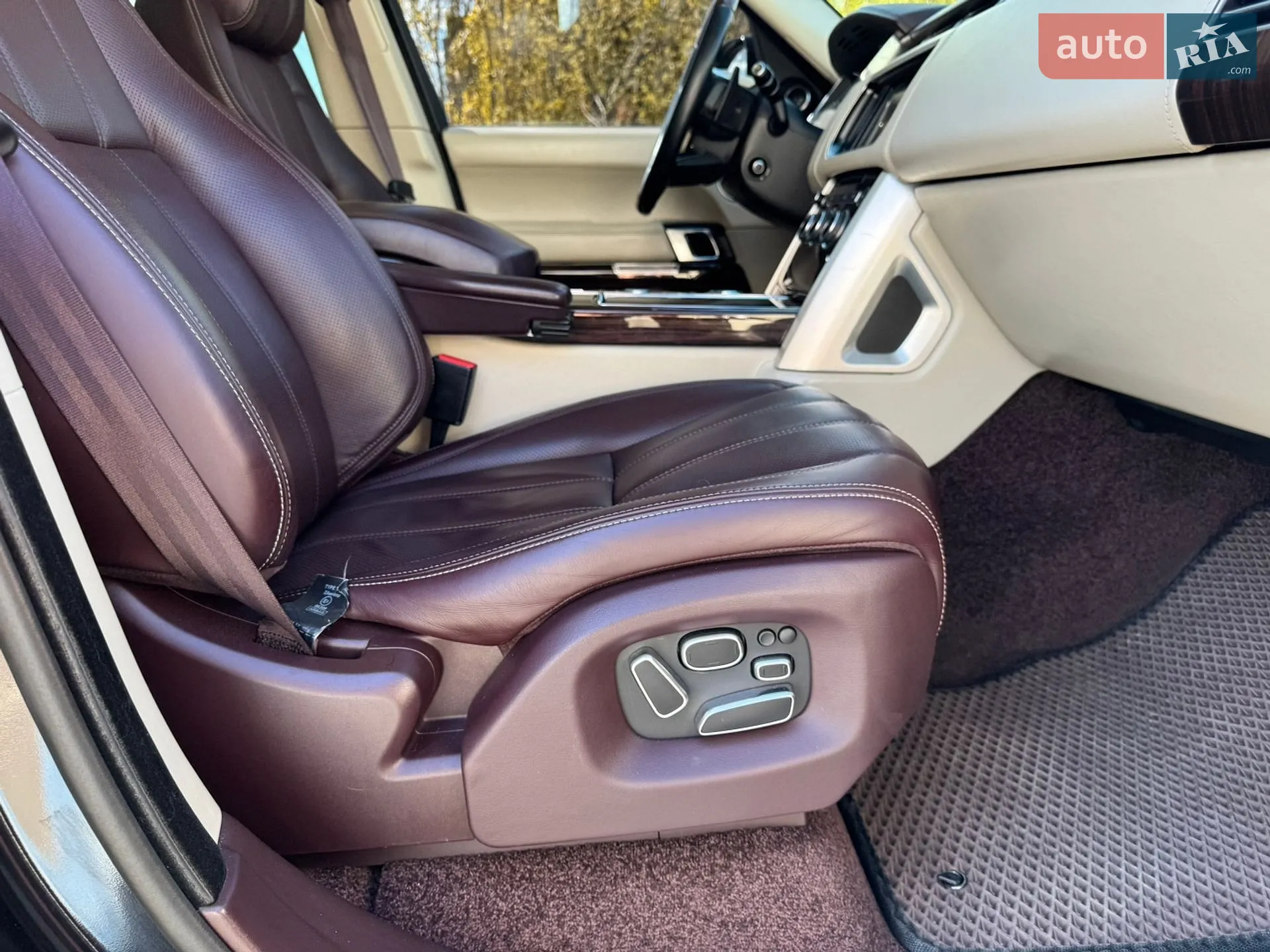 2013 Land Rover Range Rover - мініатюра 38