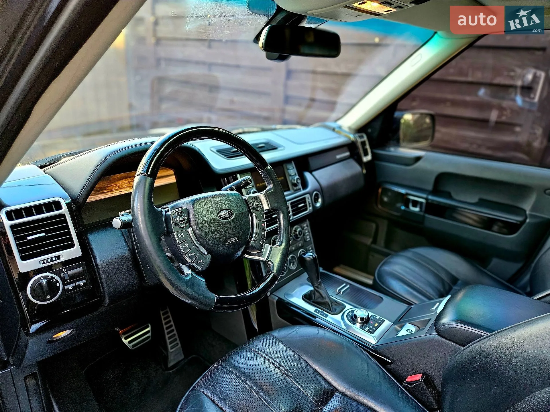 2010 Land Rover Range Rover - мініатюра 8