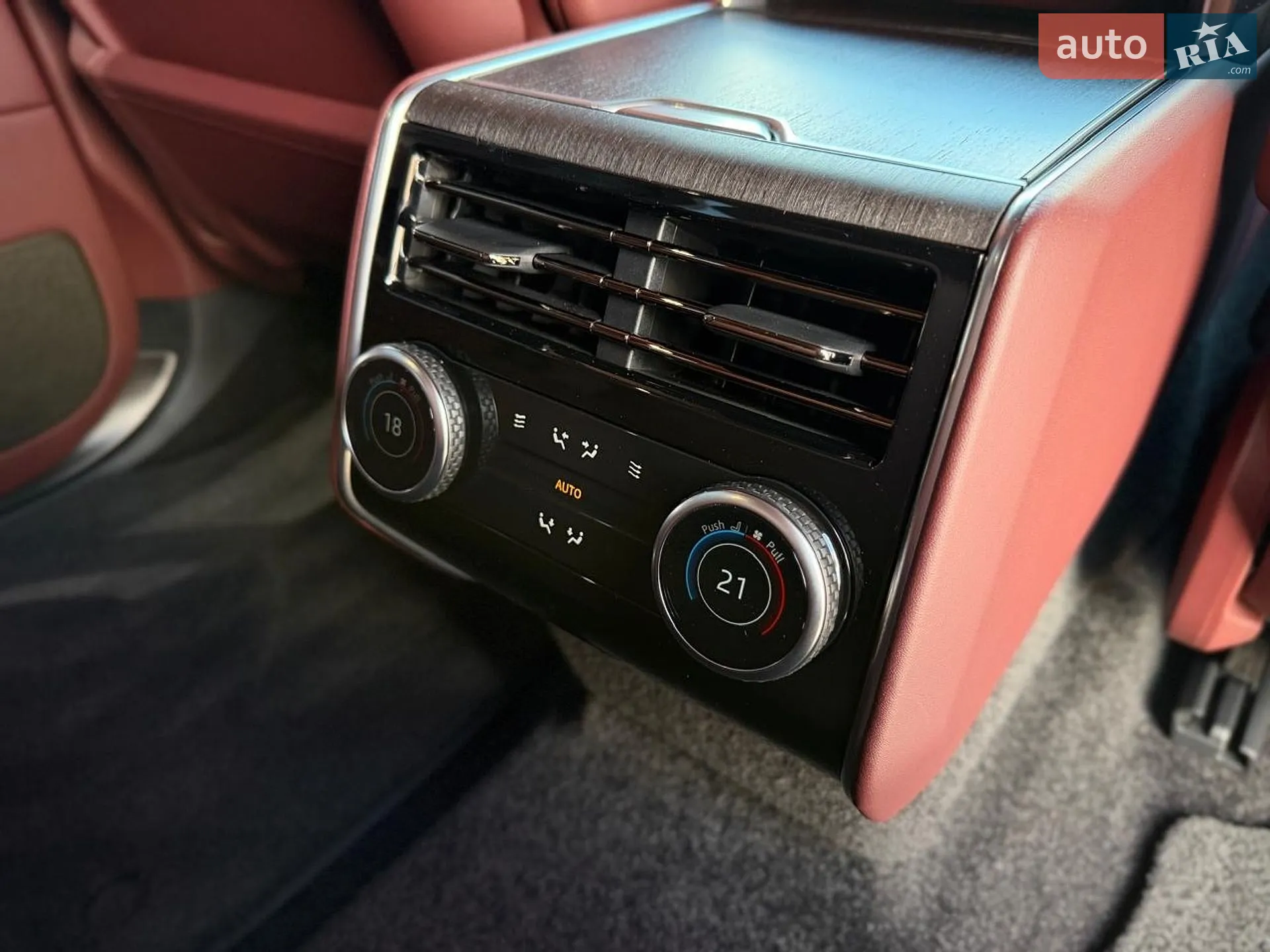 2024 Land Rover Range Rover - мініатюра 81