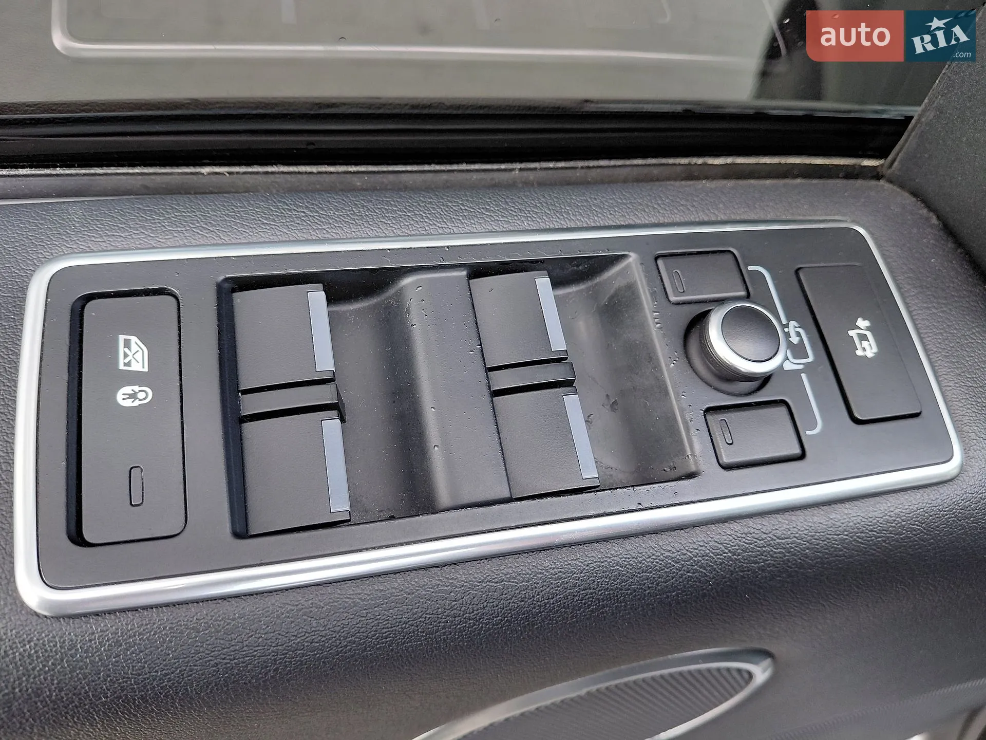 2016 Land Rover Range Rover - мініатюра 81