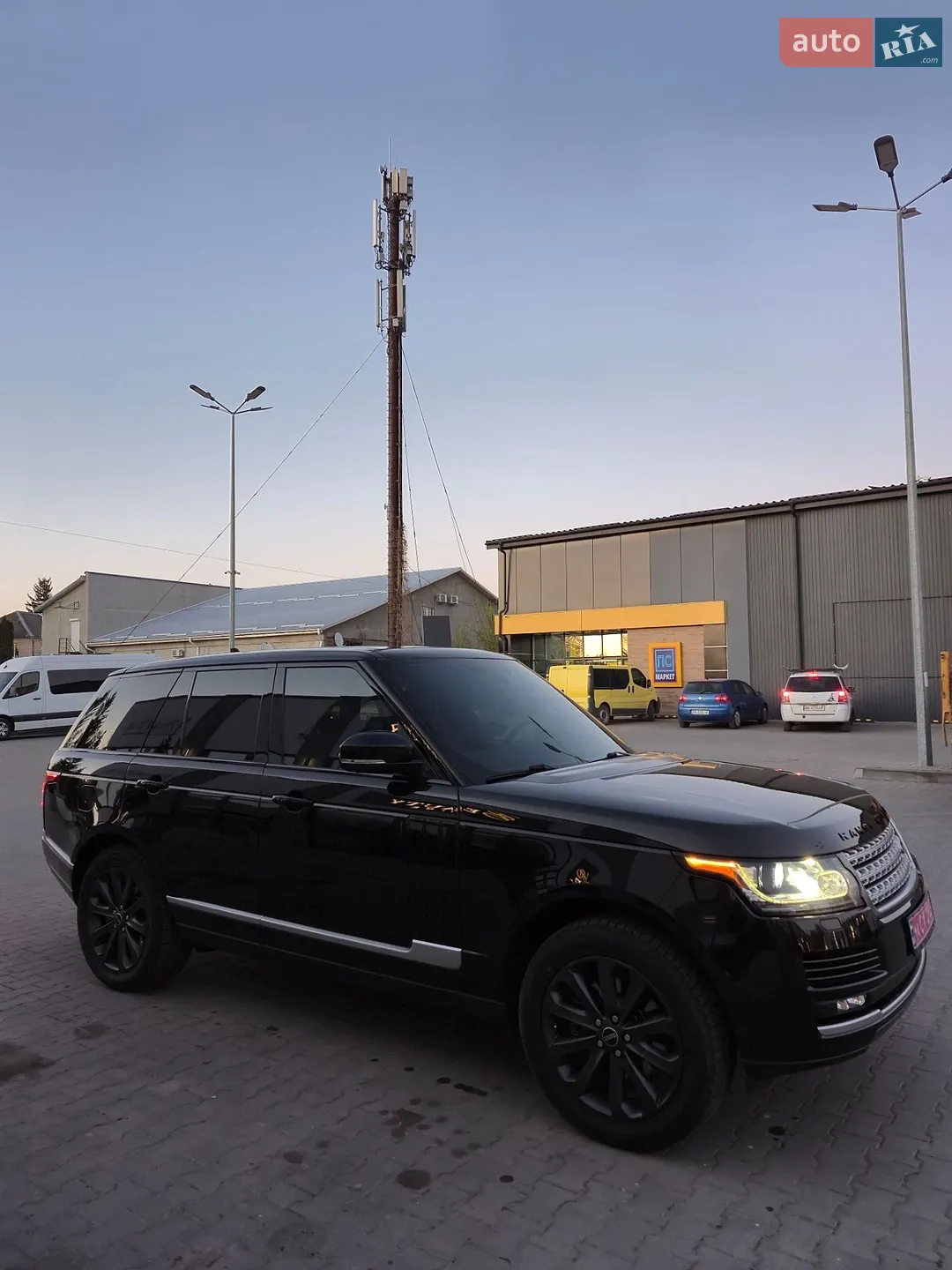 2016 Land Rover Range Rover - мініатюра 12