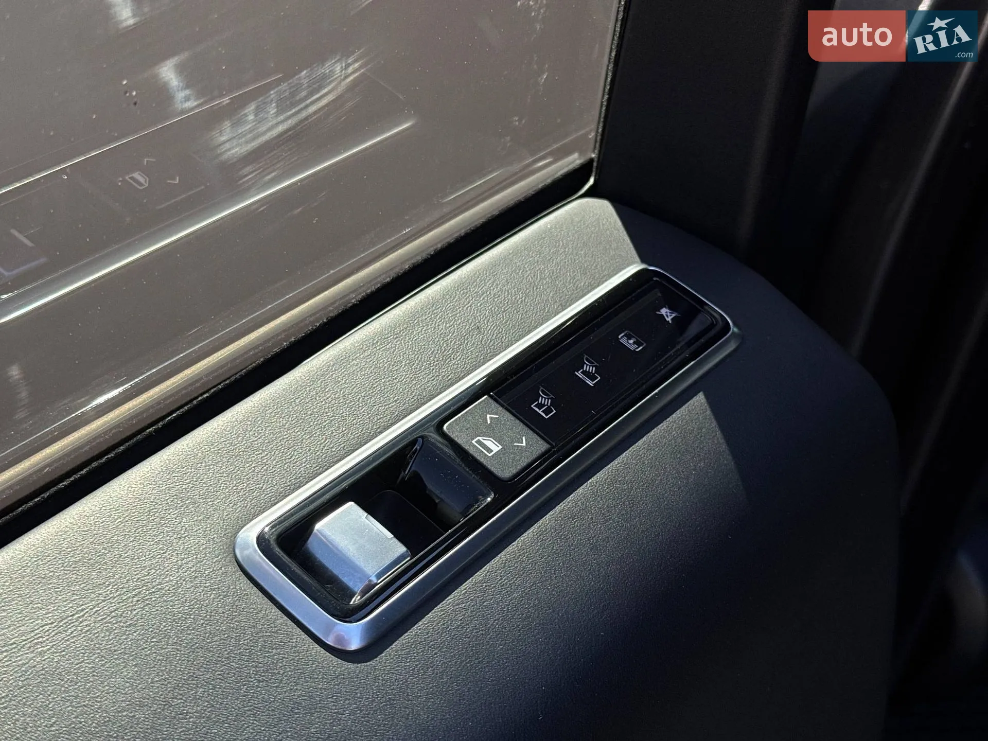 2020 Land Rover Range Rover - мініатюра 51