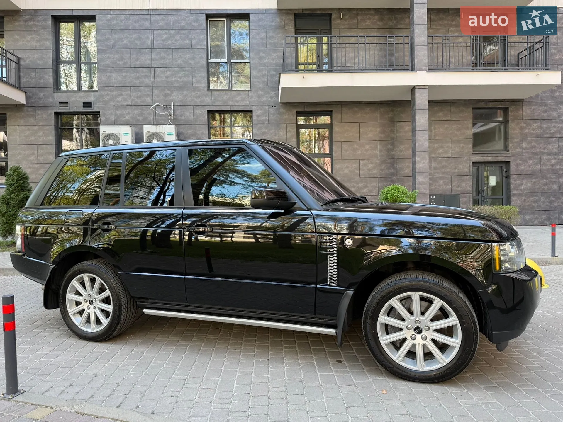 2012 Land Rover Range Rover - мініатюра 11