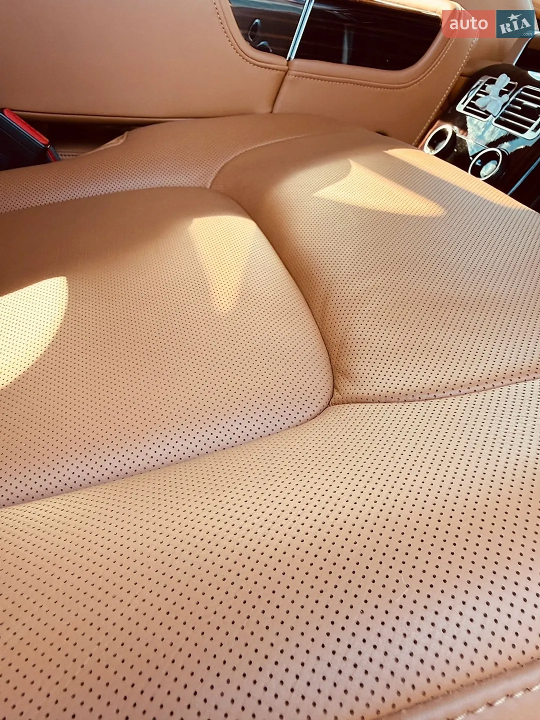 2018 Land Rover Range Rover - мініатюра 38