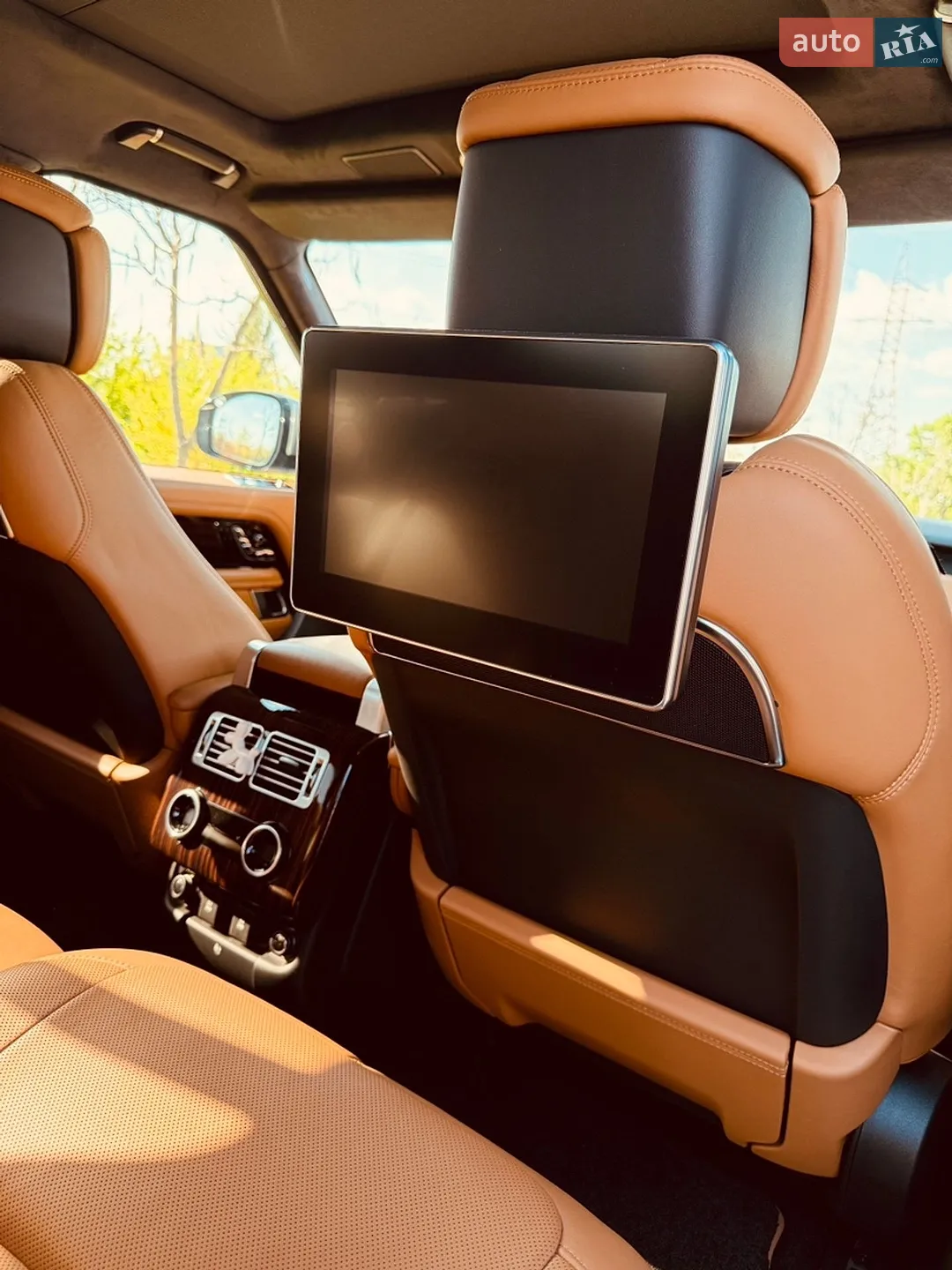 2018 Land Rover Range Rover - мініатюра 40