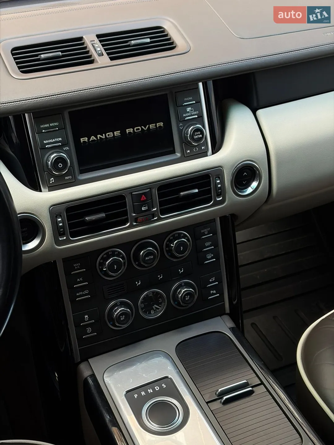 2012 Land Rover Range Rover - мініатюра 18