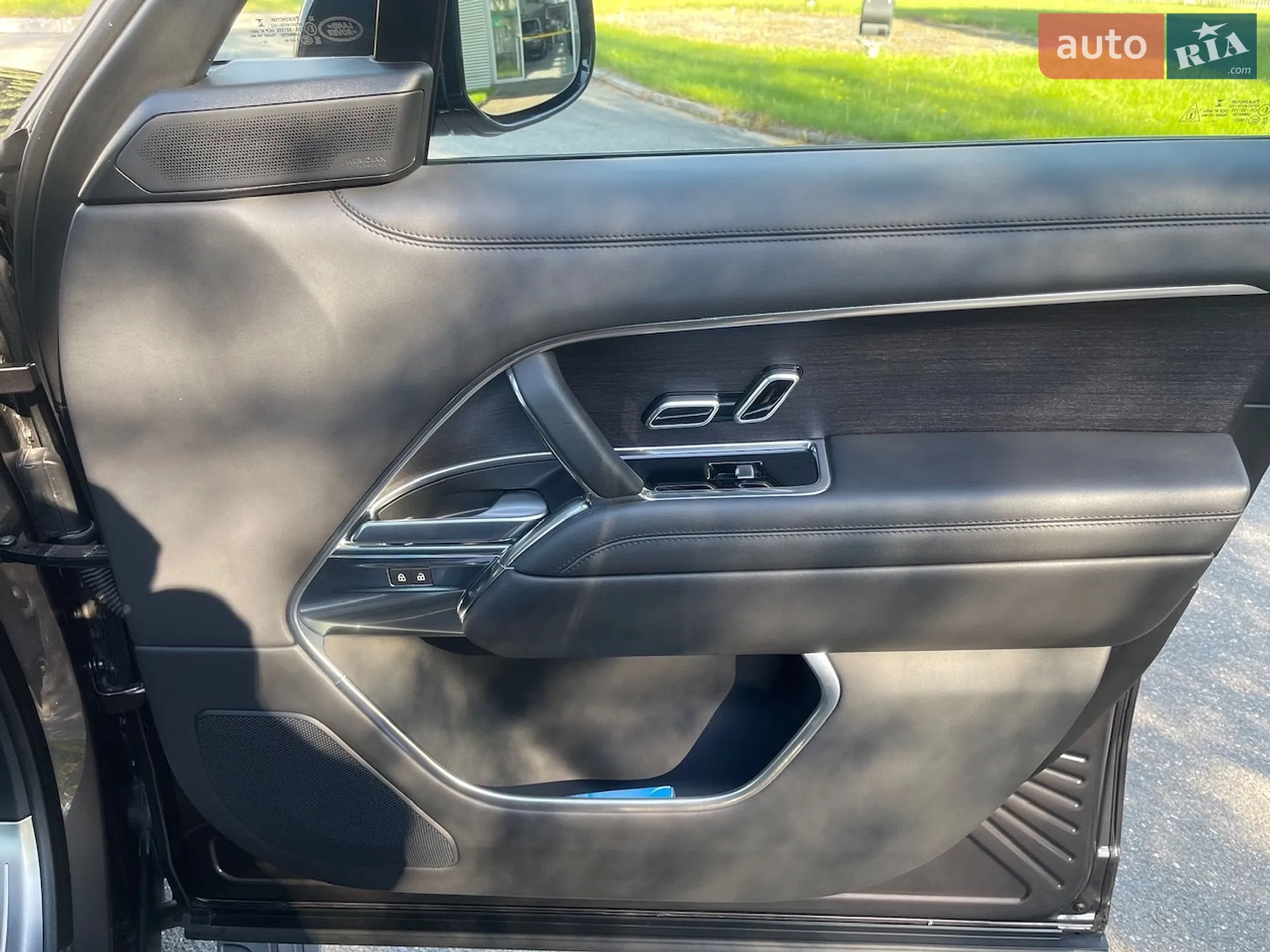 2023 Land Rover Range Rover - мініатюра 95