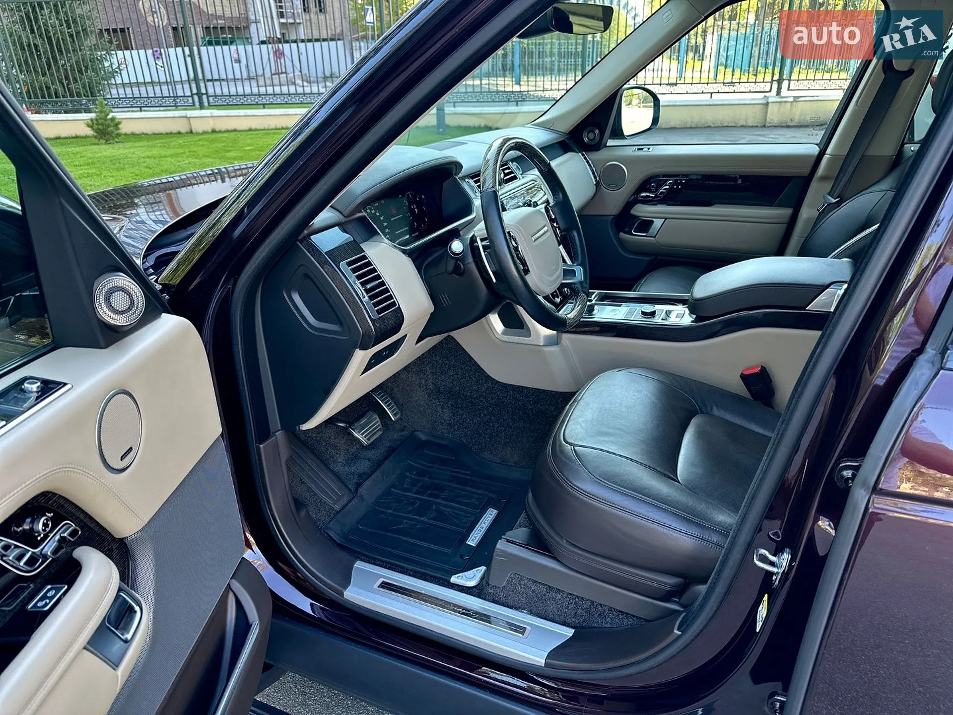2019 Land Rover Range Rover - мініатюра 19