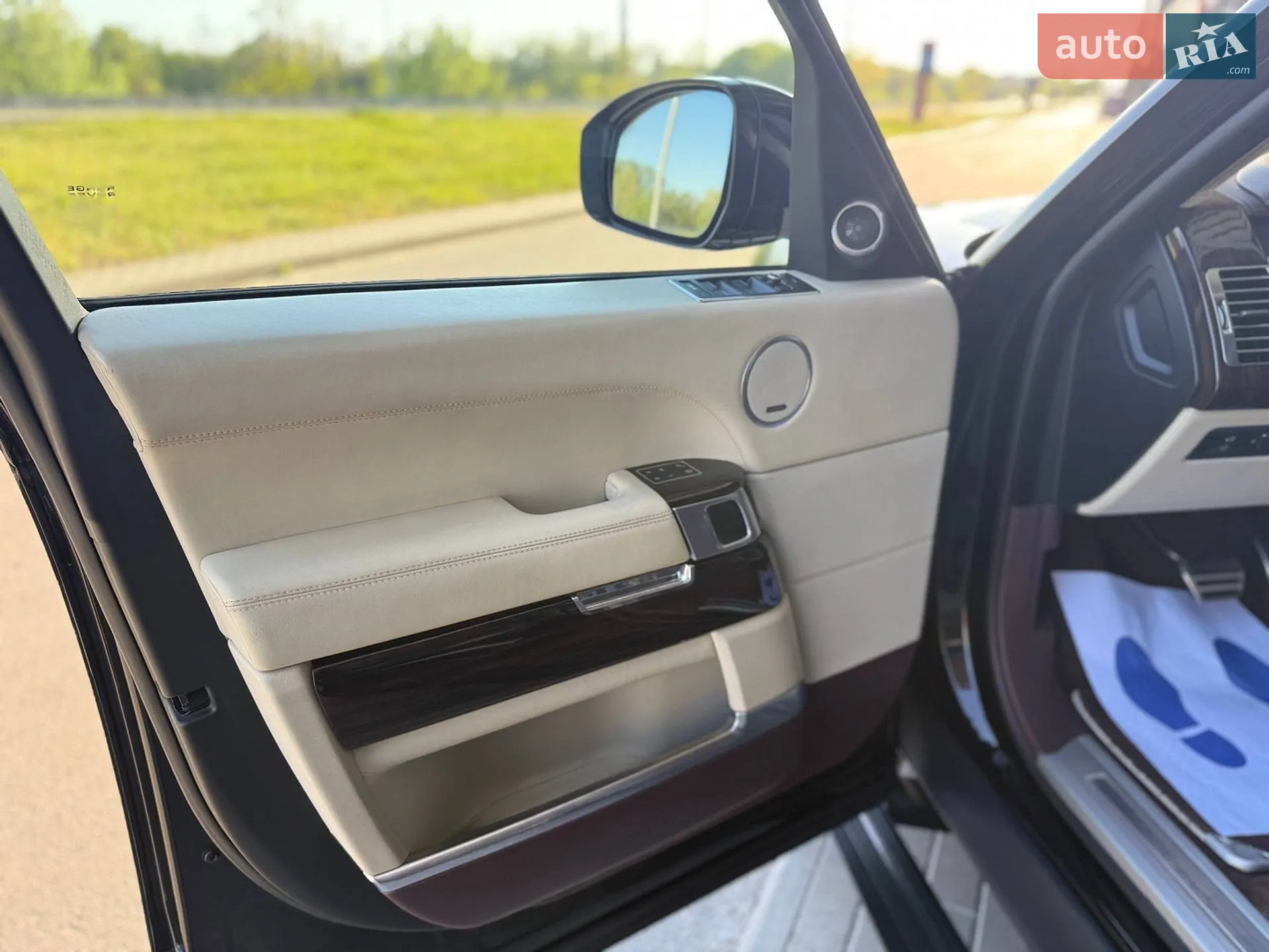 2013 Land Rover Range Rover - мініатюра 11