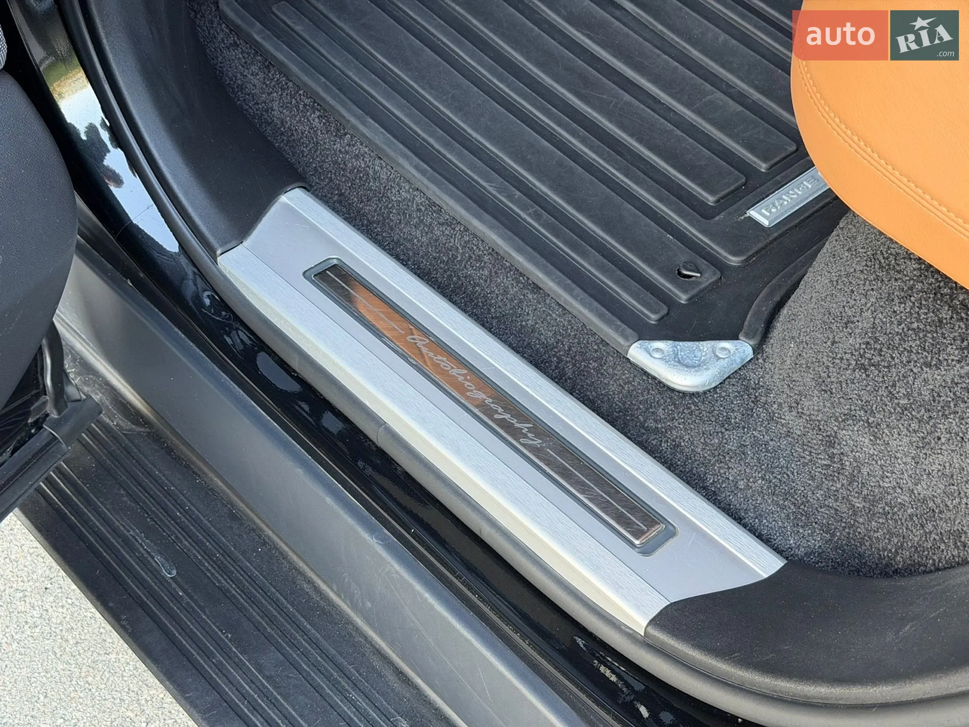 2019 Land Rover Range Rover - мініатюра 22