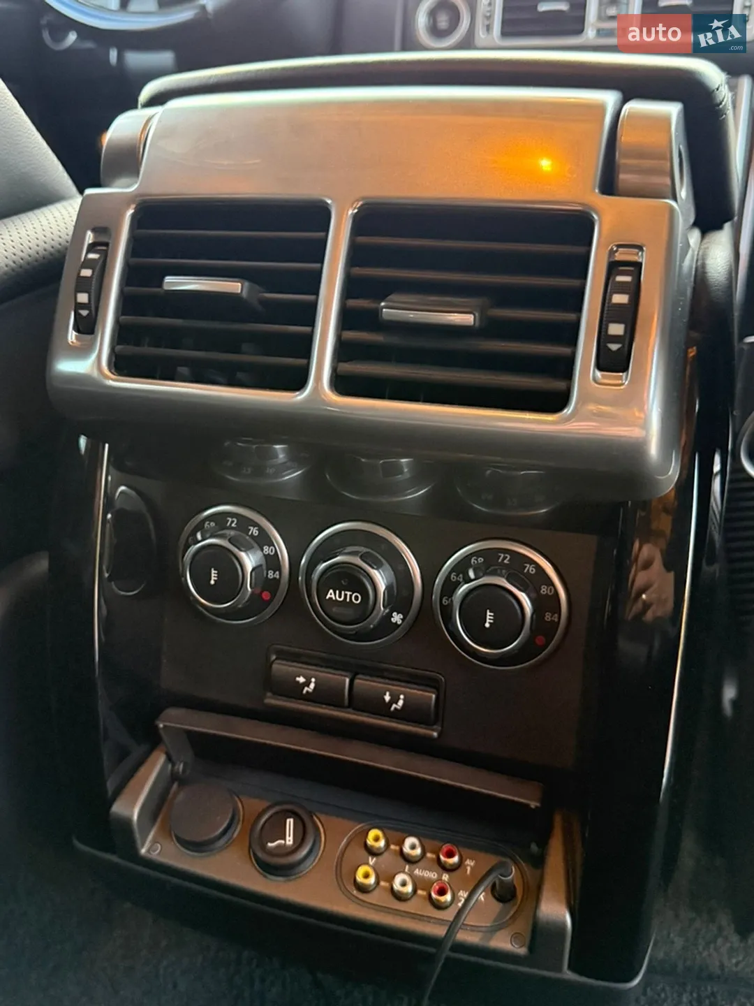 2010 Land Rover Range Rover - мініатюра 62