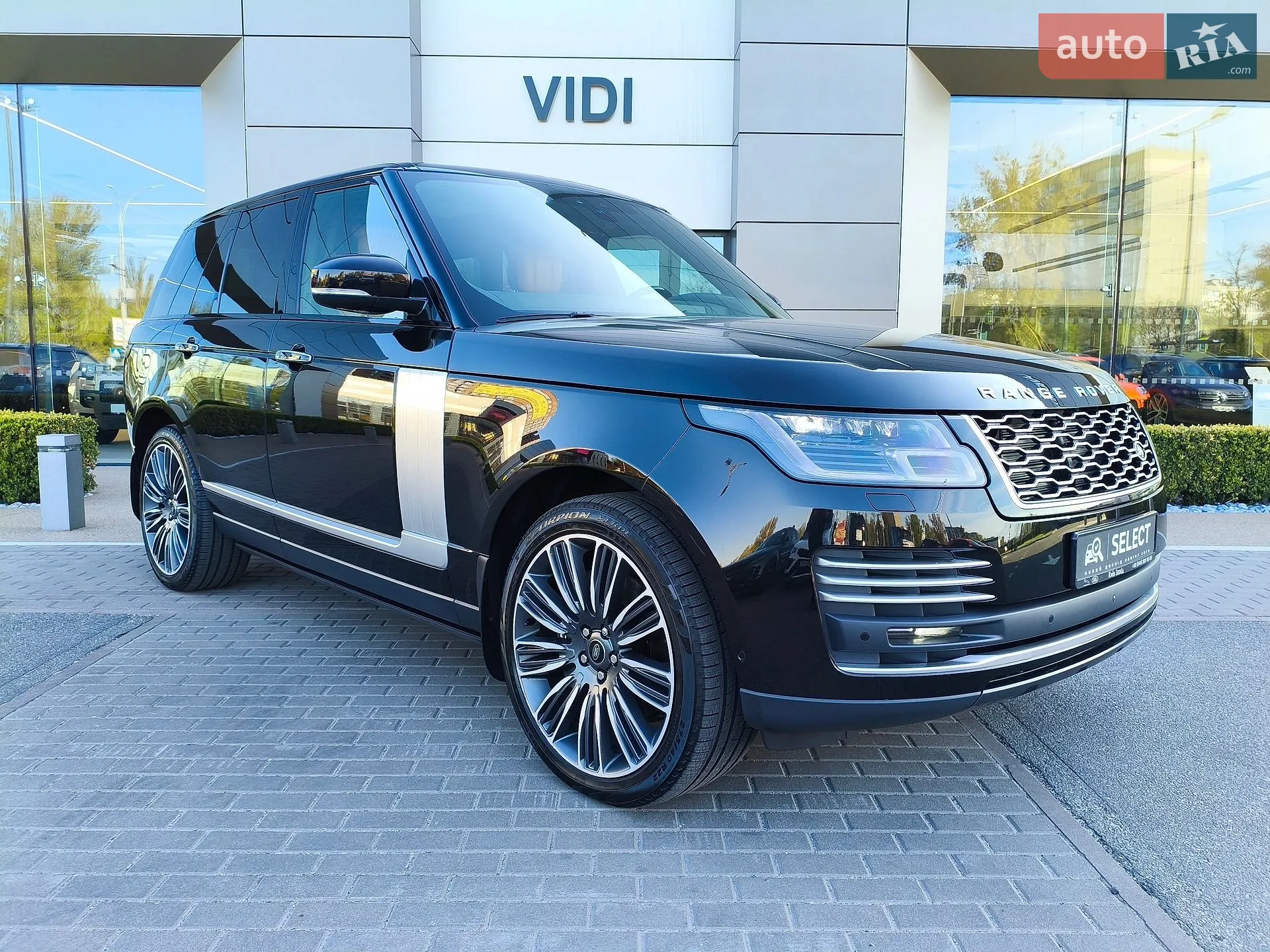 2021 Land Rover Range Rover - мініатюра 18