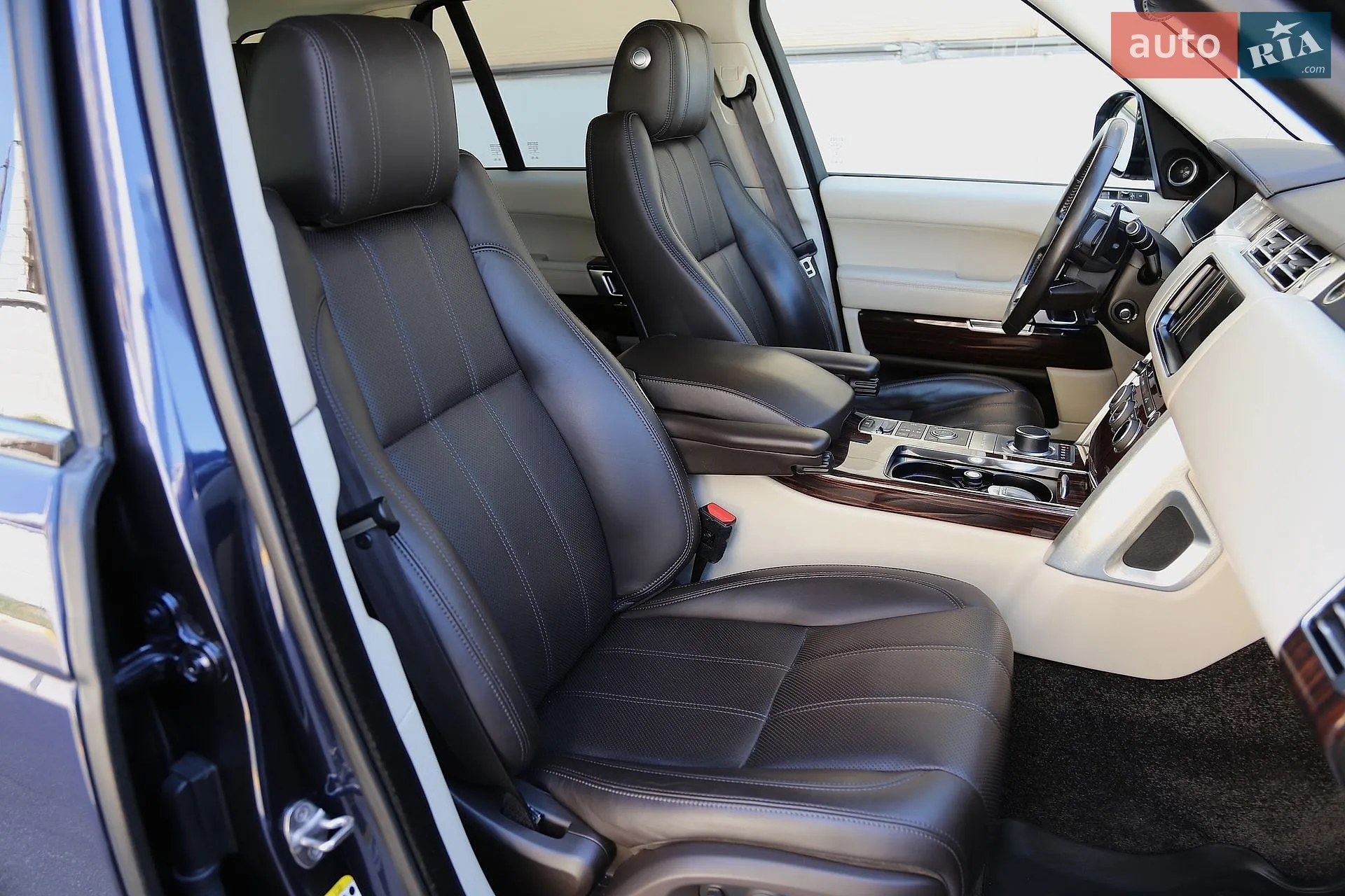 2016 Land Rover Range Rover - мініатюра 12