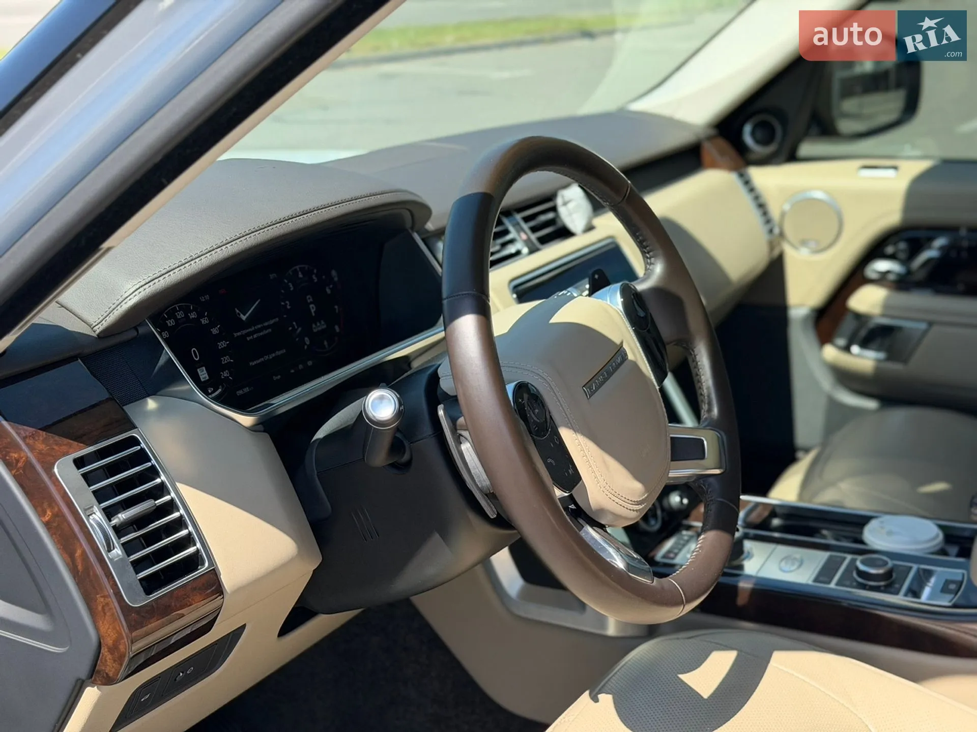 2019 Land Rover Range Rover - мініатюра 21