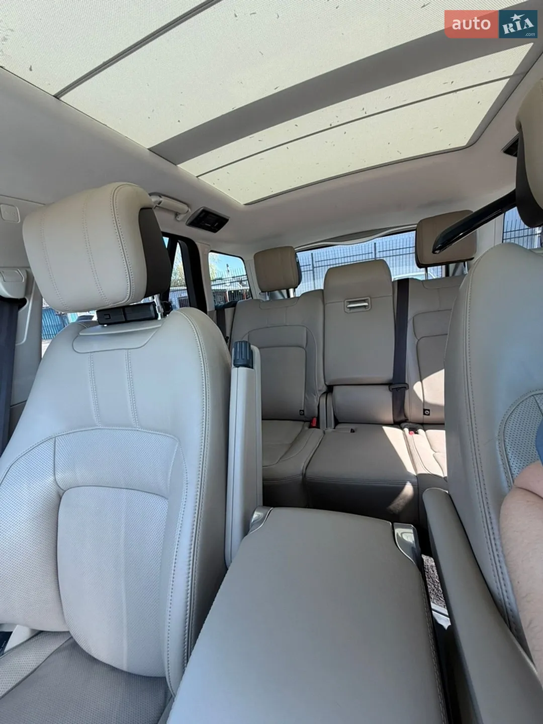 2019 Land Rover Range Rover - мініатюра 25