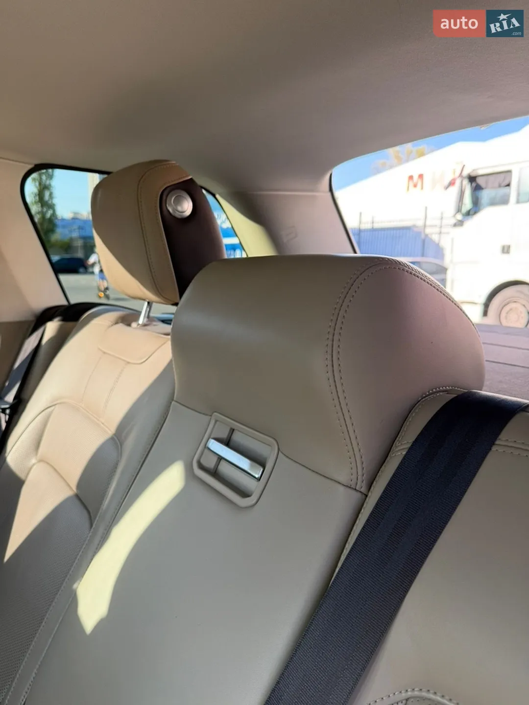 2019 Land Rover Range Rover - мініатюра 29