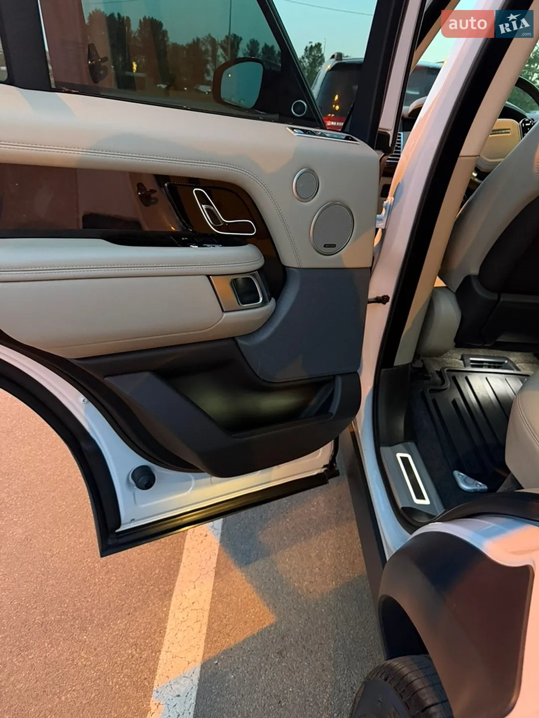 2019 Land Rover Range Rover - мініатюра 56